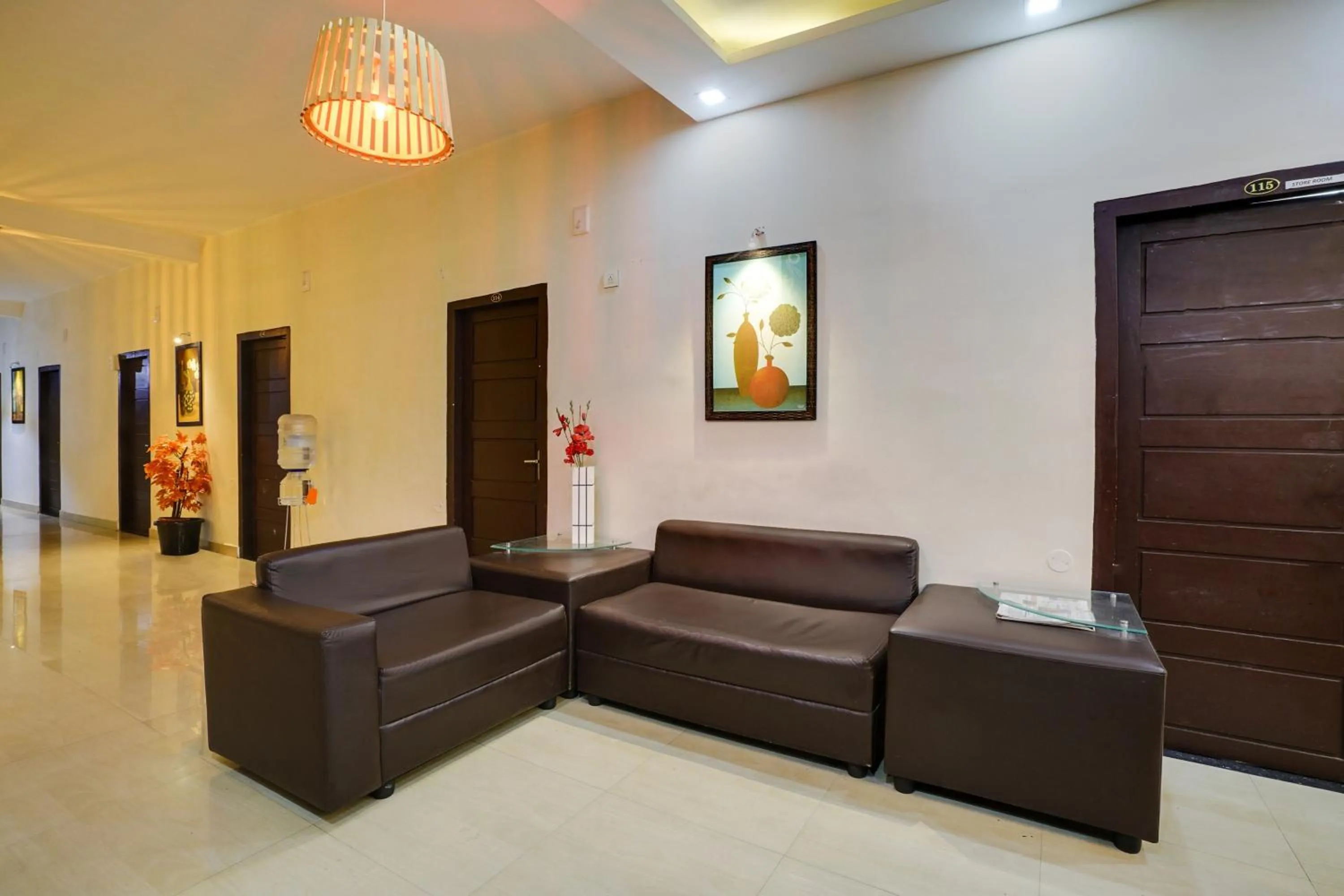 Lobby or reception, Seating Area in OYO Flagship Arrows Tourist Home