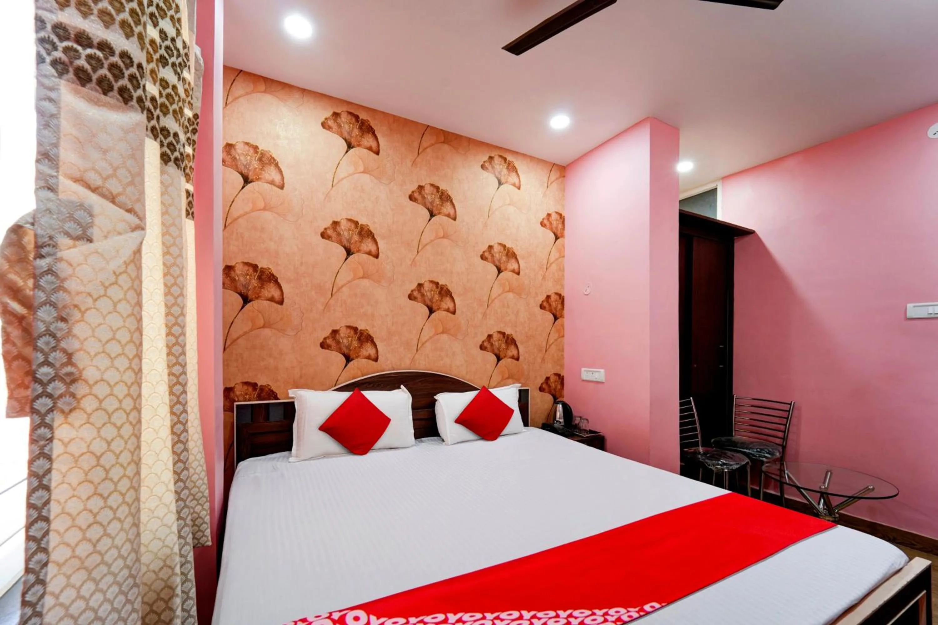 Bedroom in Hotel O Jai Jagannath Inn