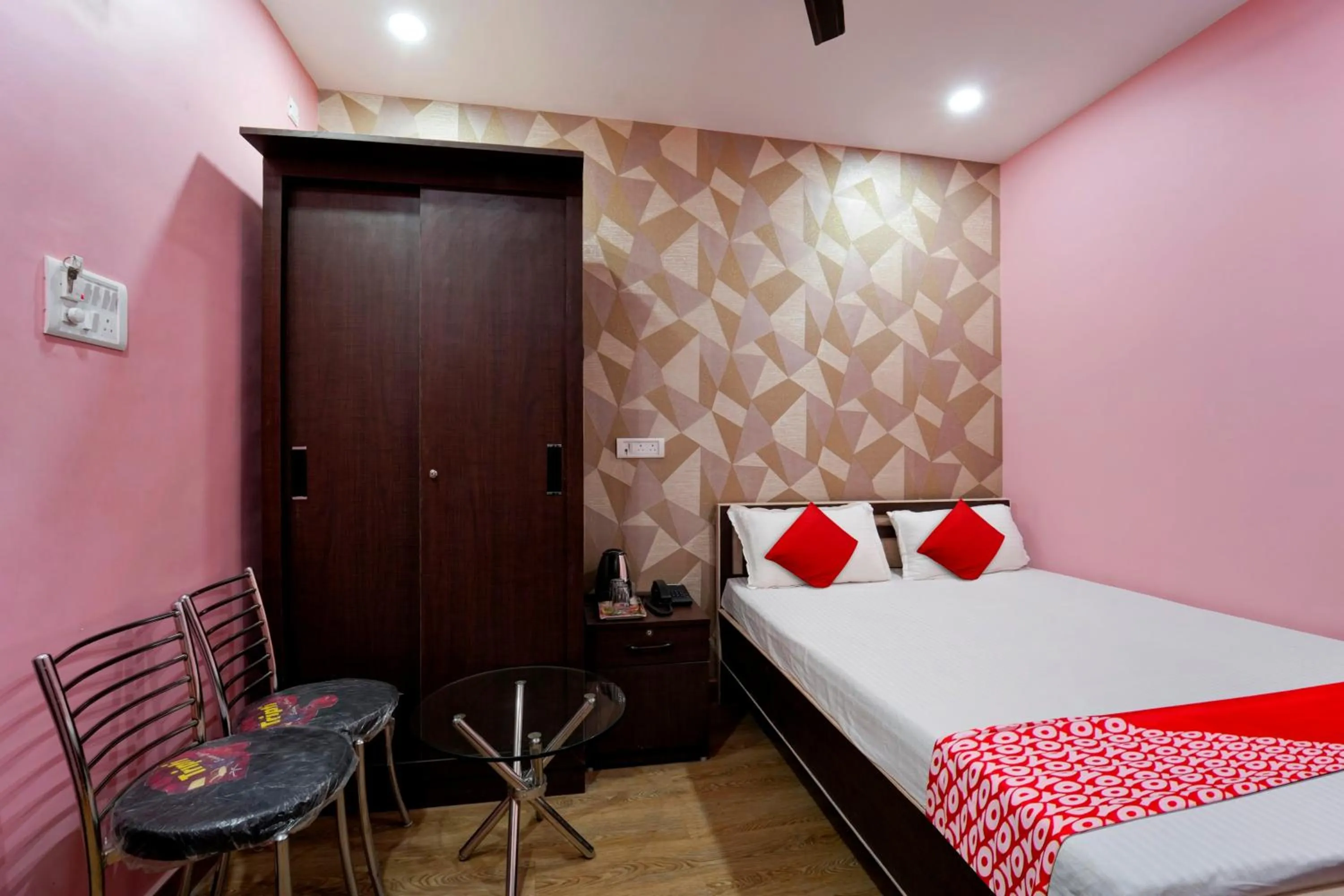 Bedroom in Hotel O Jai Jagannath Inn