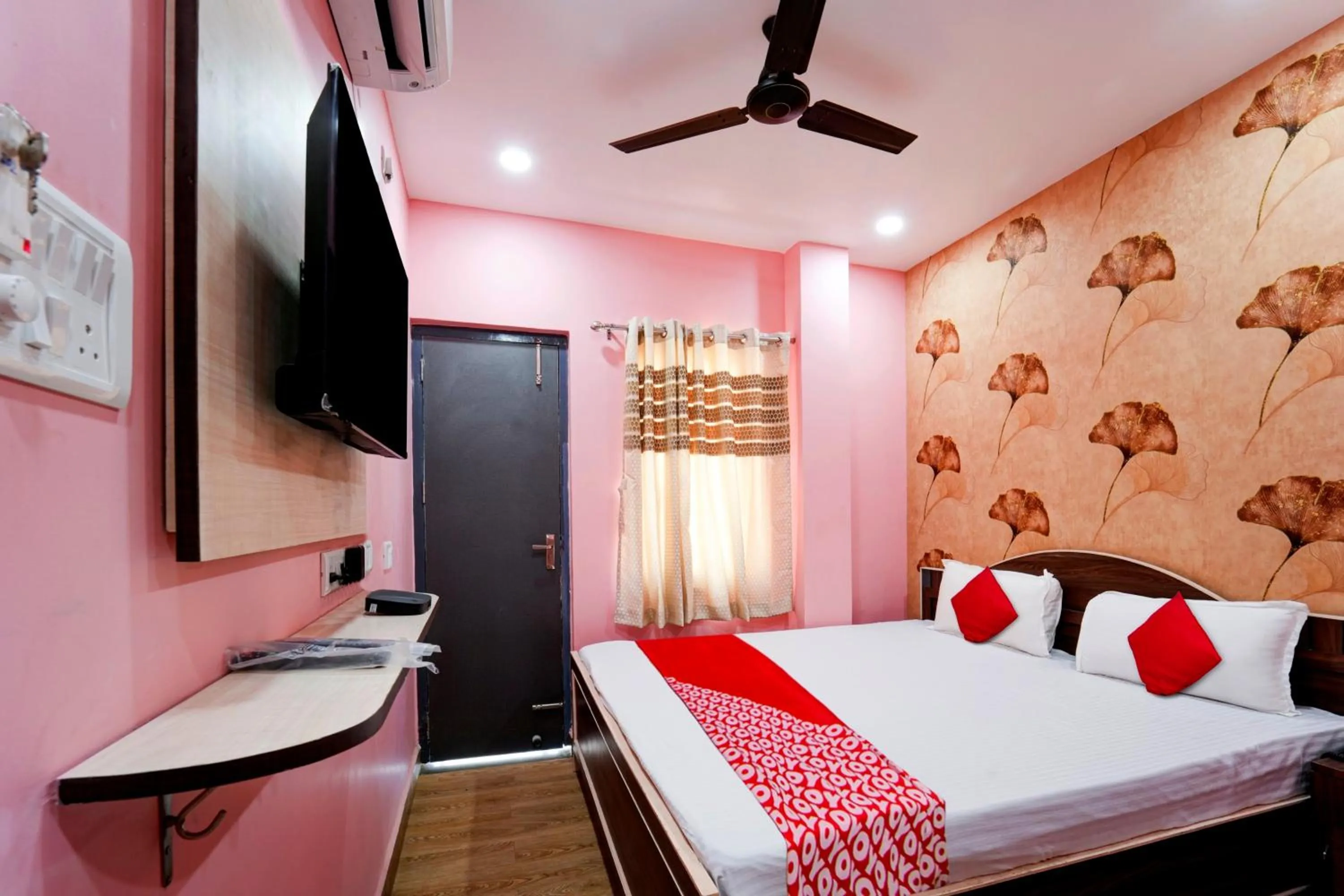 Bedroom in Hotel O Jai Jagannath Inn