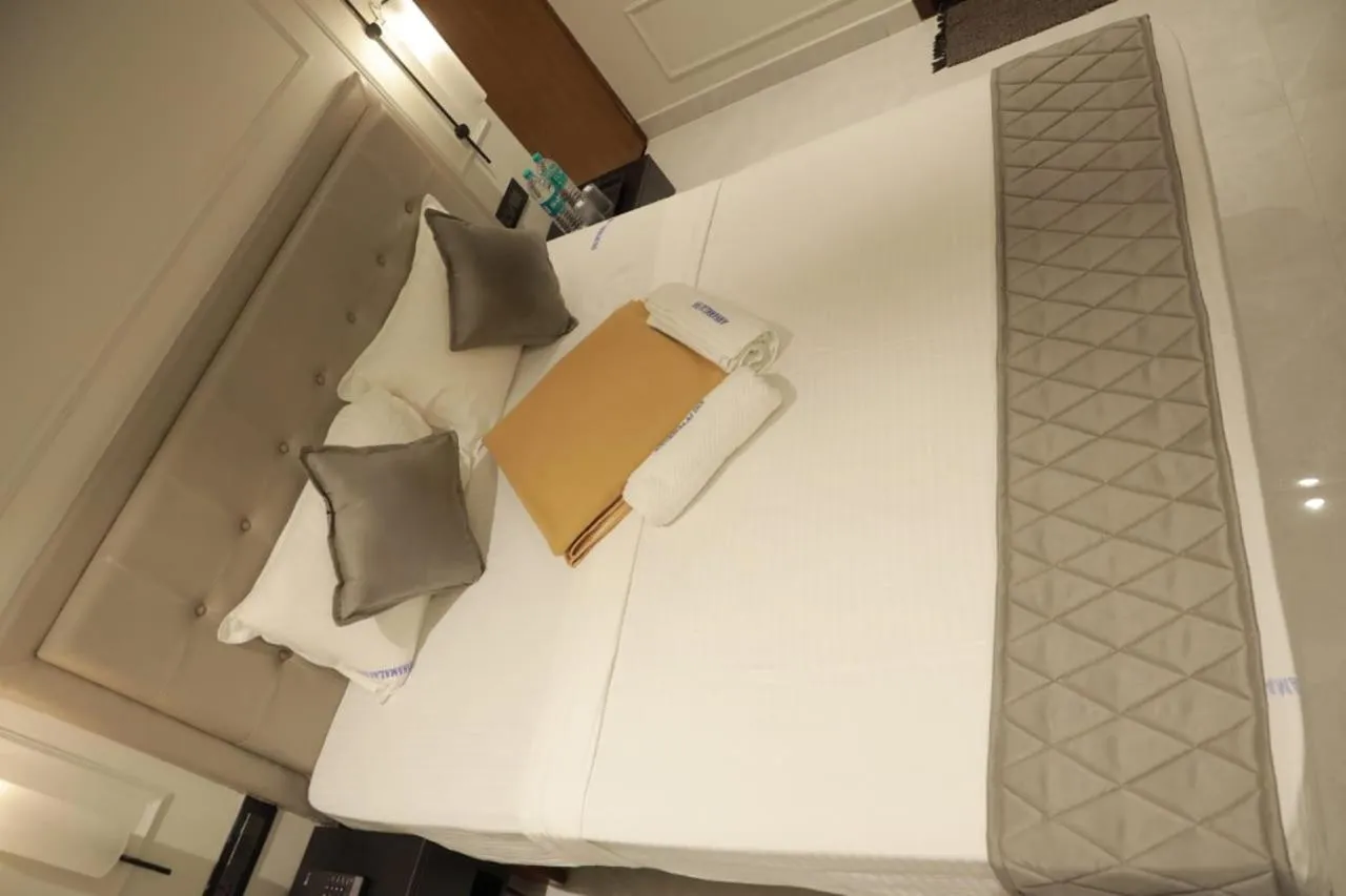 Bedroom, Bed in ARUNACHALA INN