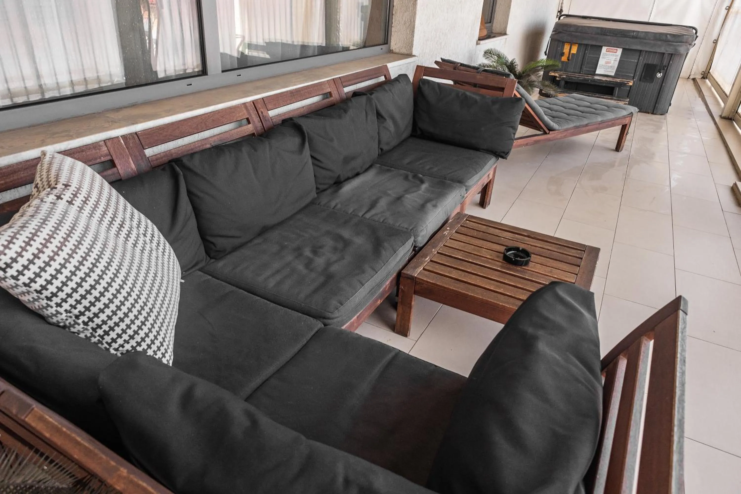 Hot Tub in Villa Boutique Lafayette