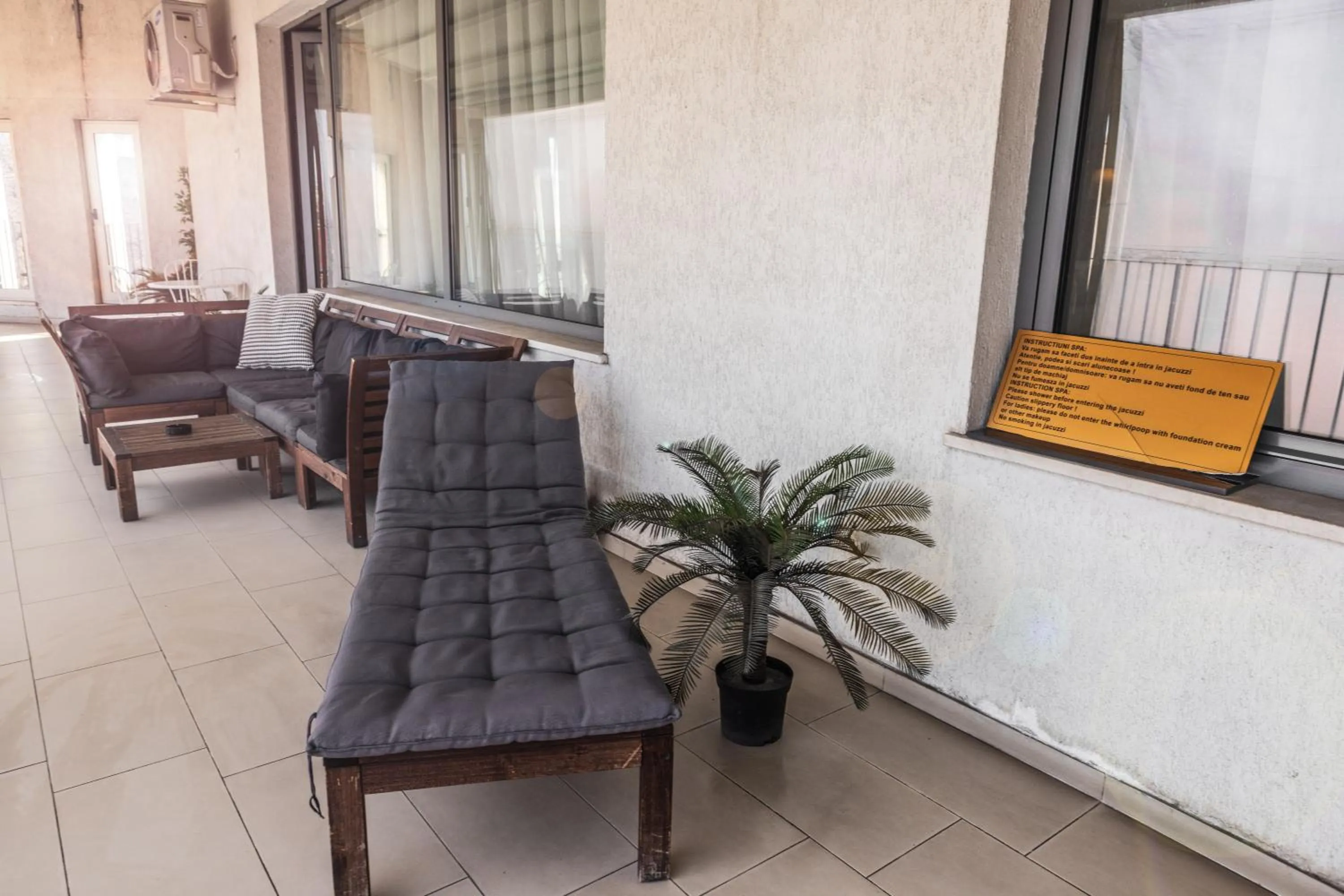 Hot Tub in Villa Boutique Lafayette