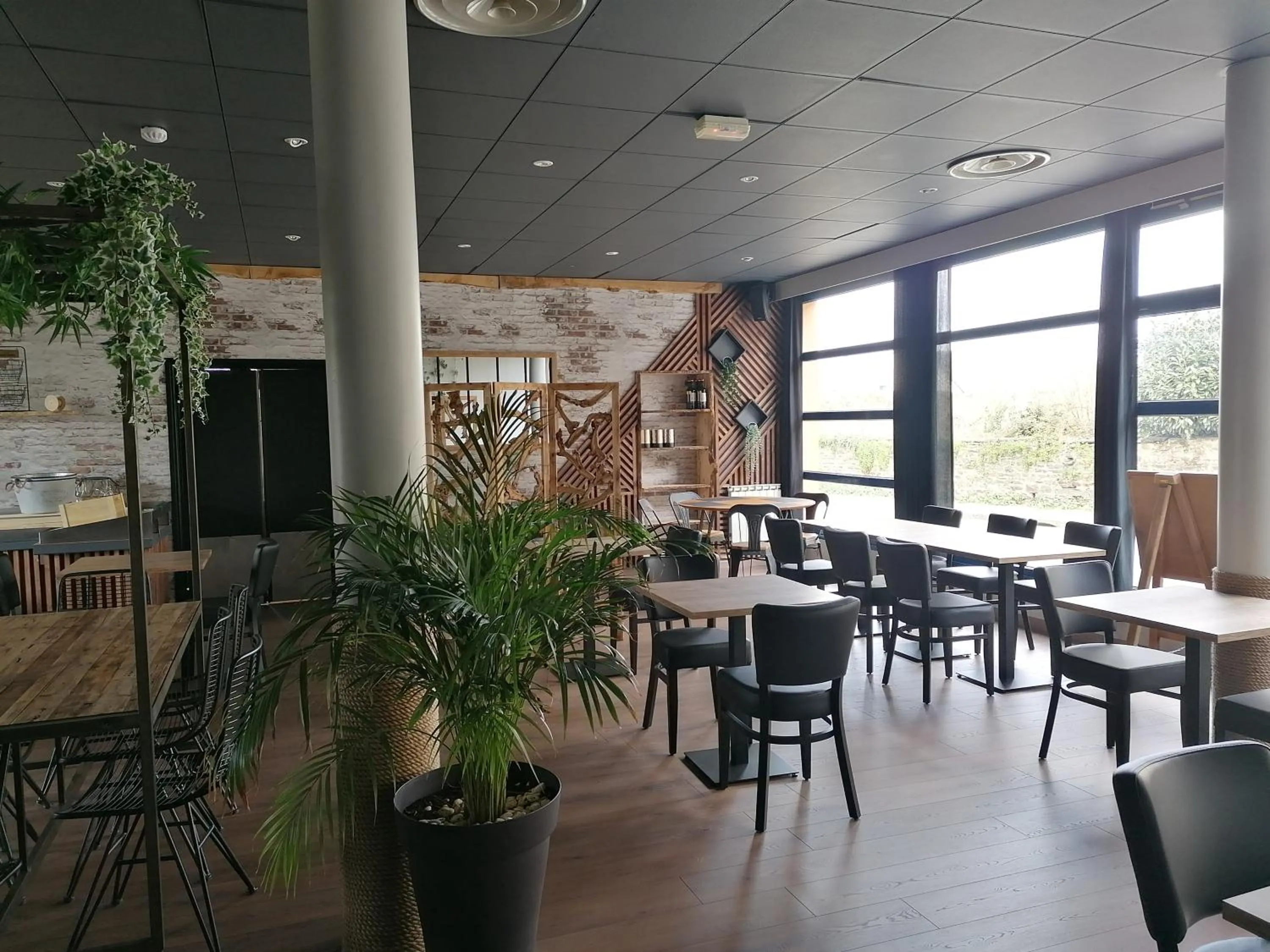 Restaurant/places to eat in le Ricordeau