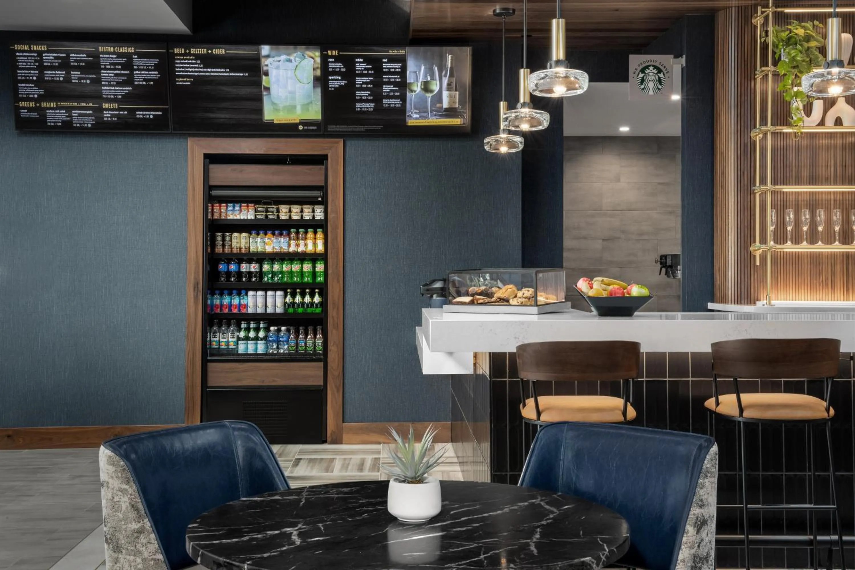 Coffee/tea facilities in Courtyard by Marriott Bozeman