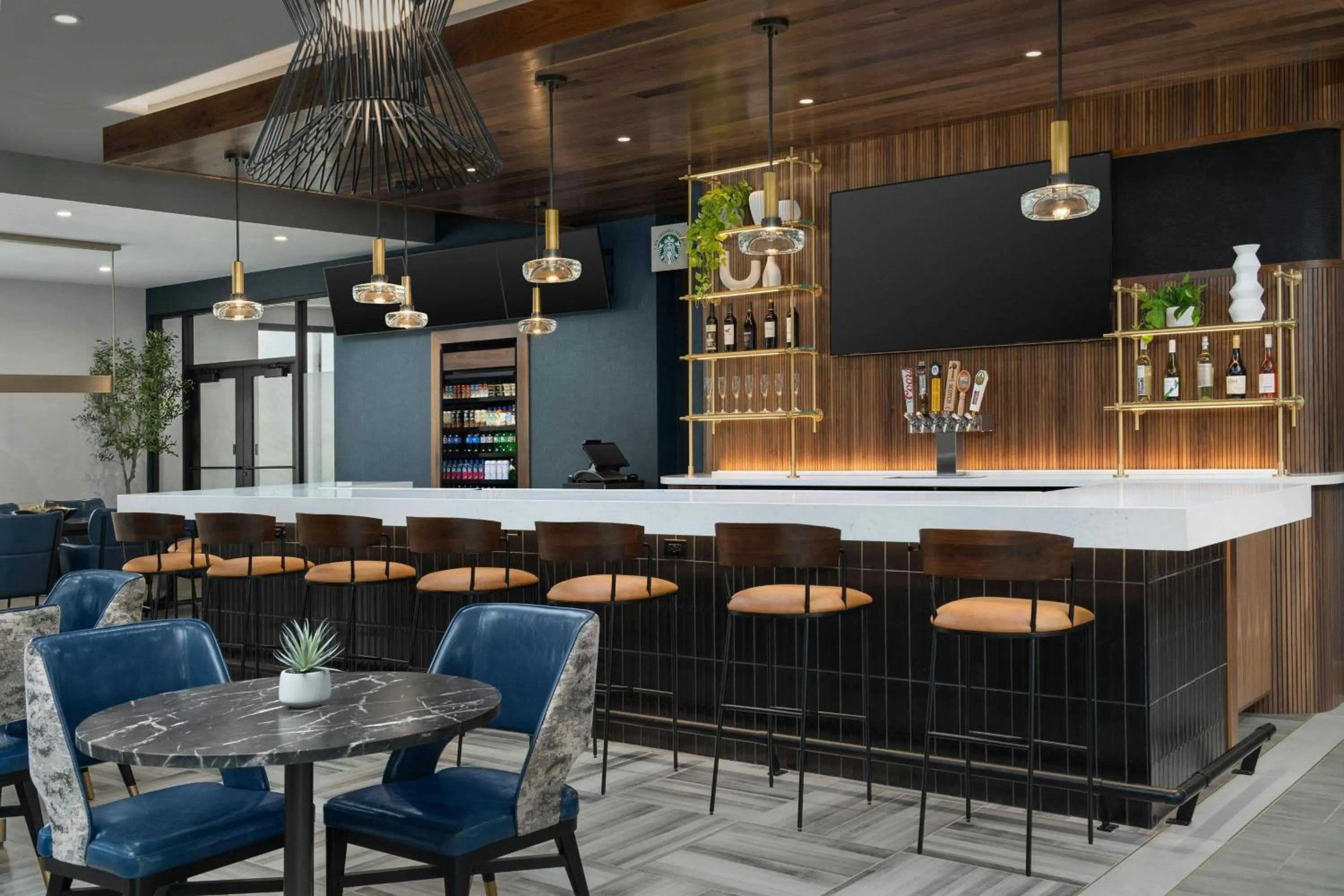 Lounge or bar in Courtyard by Marriott Bozeman