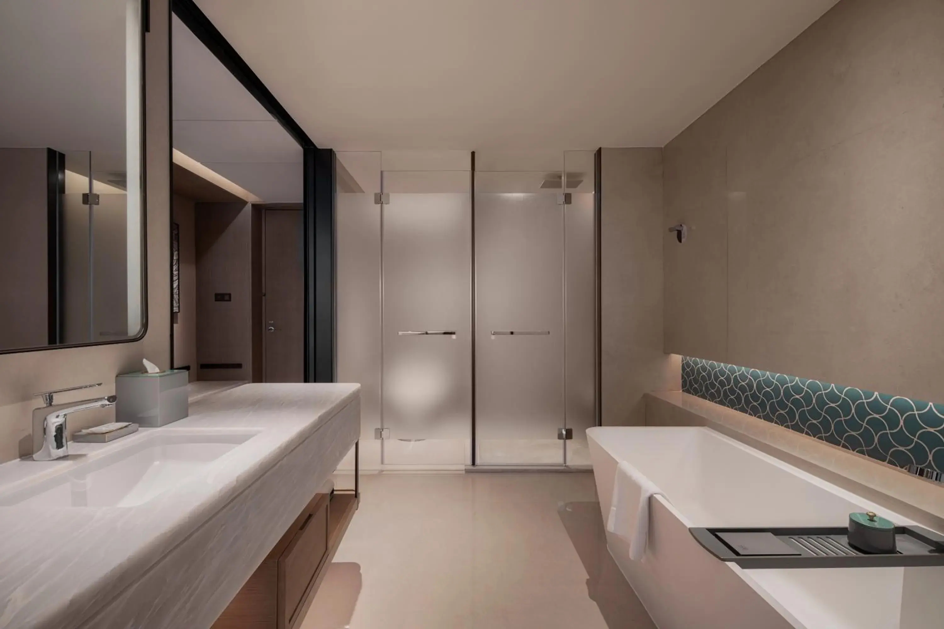 Deluxe Double Room with Two Double Beds and City View in Shantou Marriott Hotel Deluxe Double Room with Two Double Beds and City View in Shantou Marriott Hotel