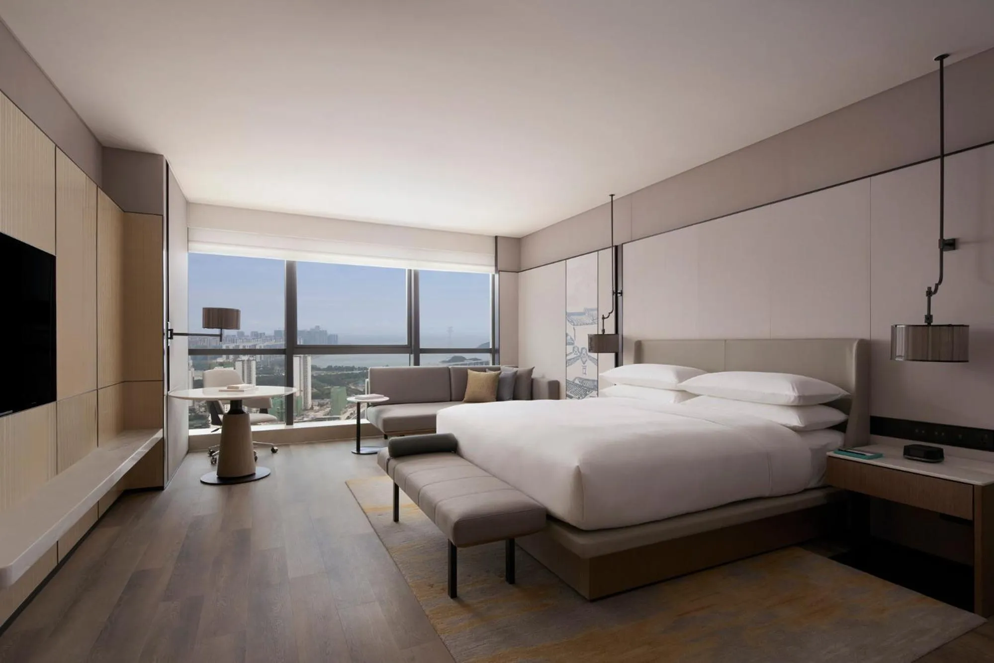 Bed in Shantou Marriott Hotel