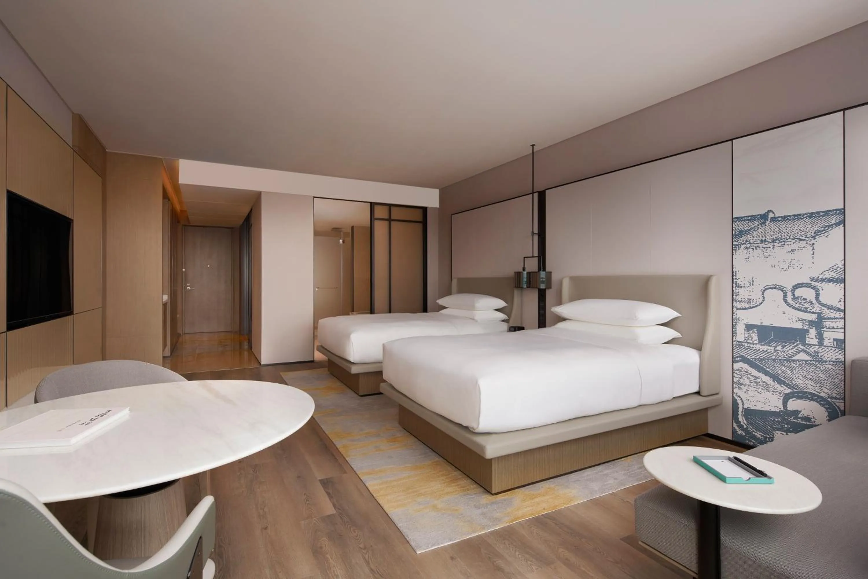 TV and multimedia, Bed in Shantou Marriott Hotel