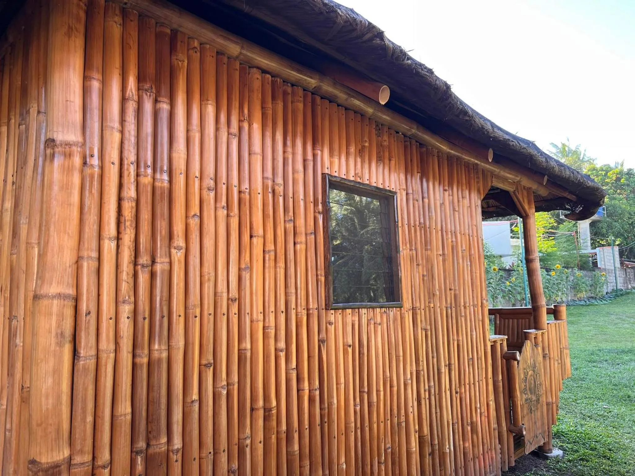 Facade/entrance in B Ternate Resort
