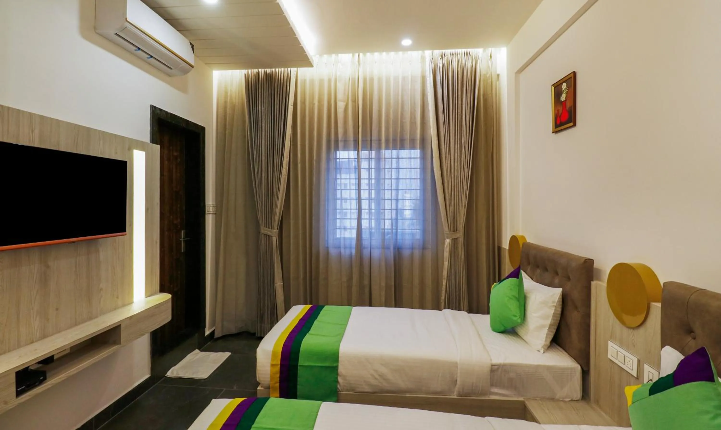 Bedroom, Bed in Itsy Hotels Silver Keys