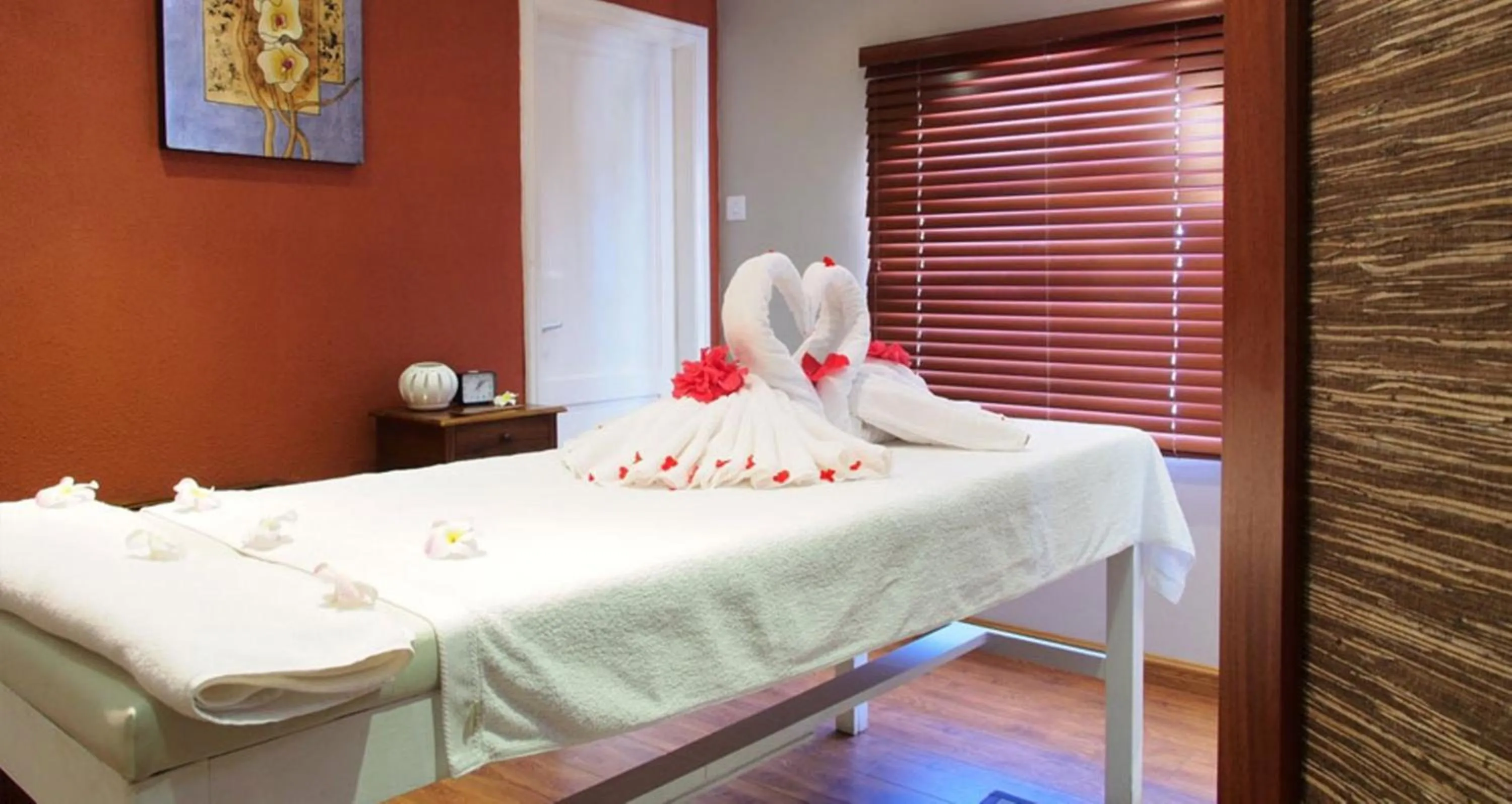 Massage in Gold Beach Resort