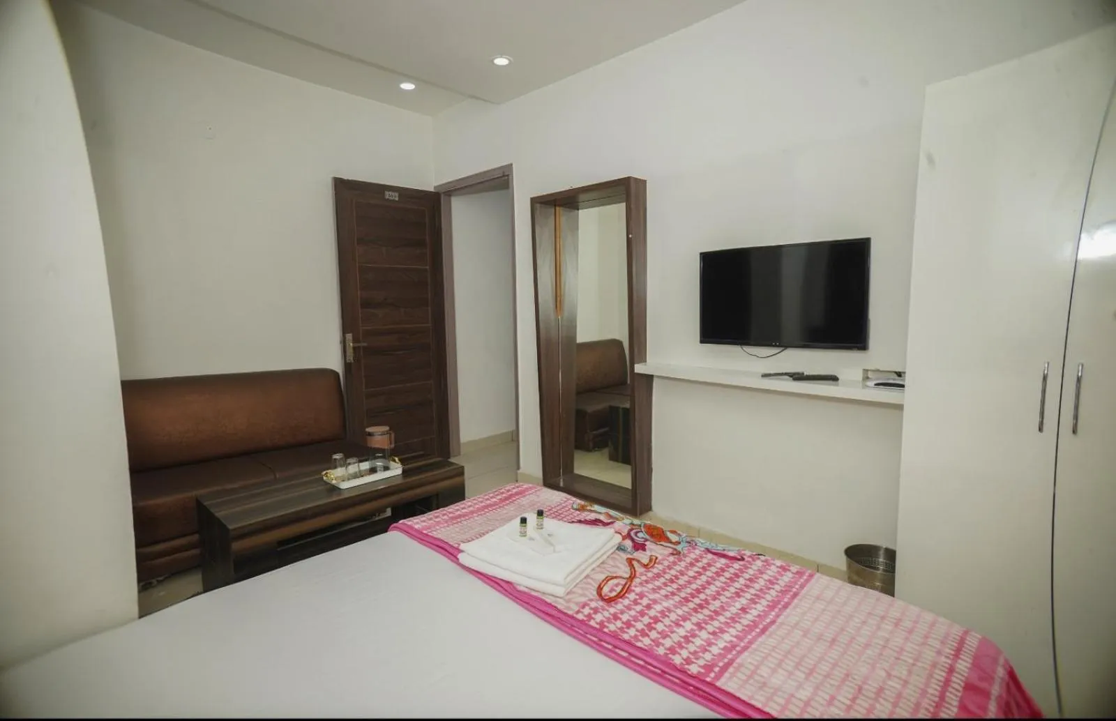 Bed in HOTEL LIME WOOD