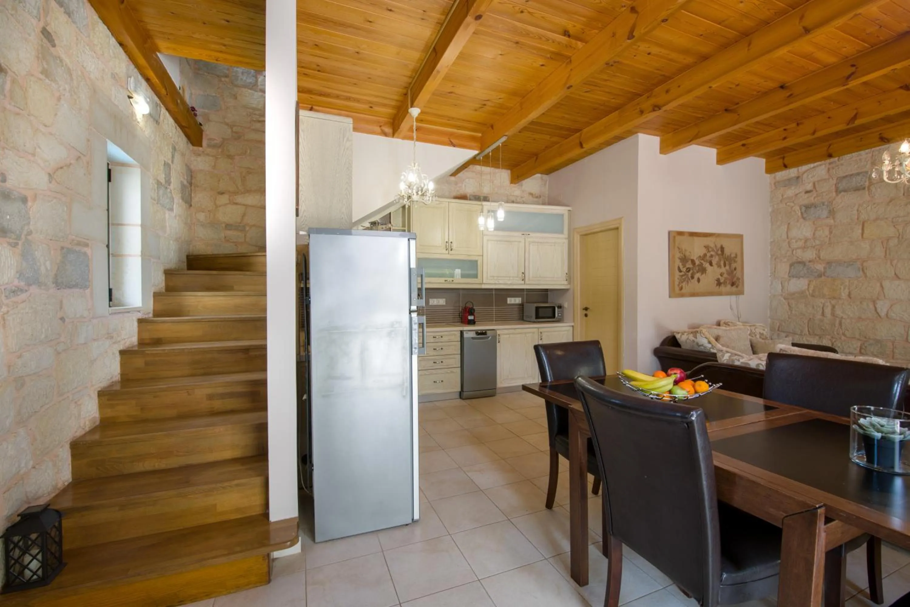 Property building in Villa Constancia