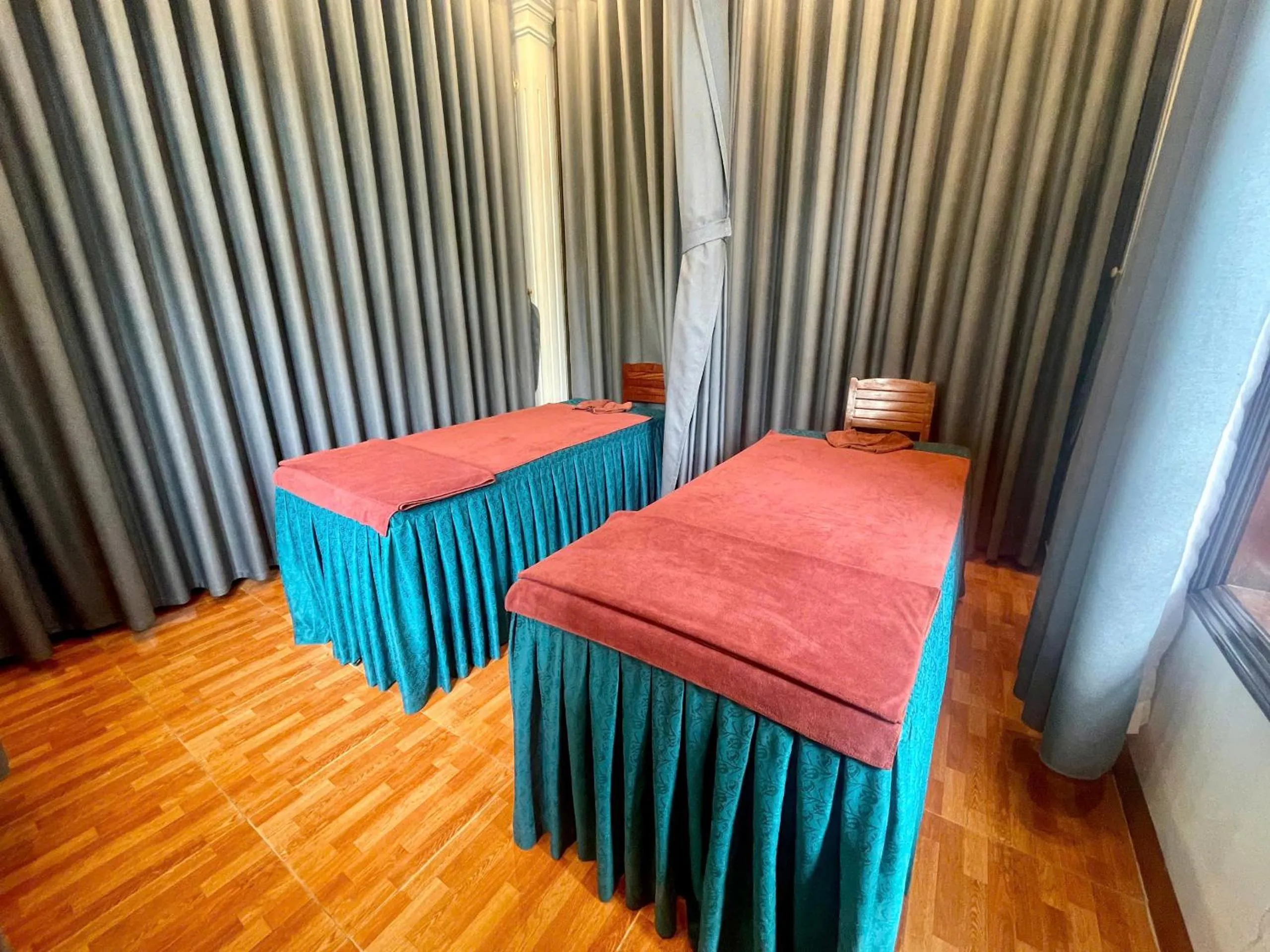 Massage, Bed in Tuan Ngoc Hotel