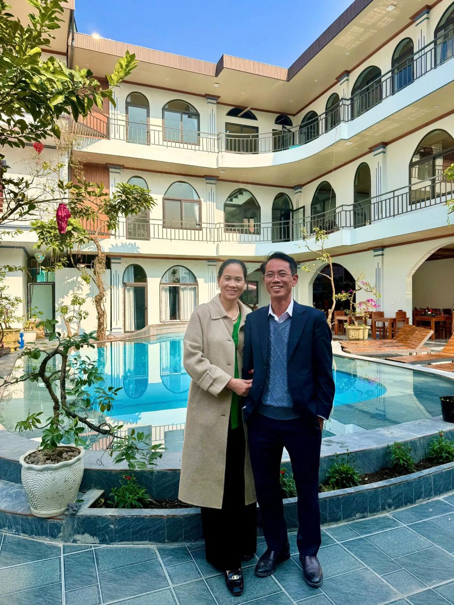 group of guests in Tuan Ngoc Hotel