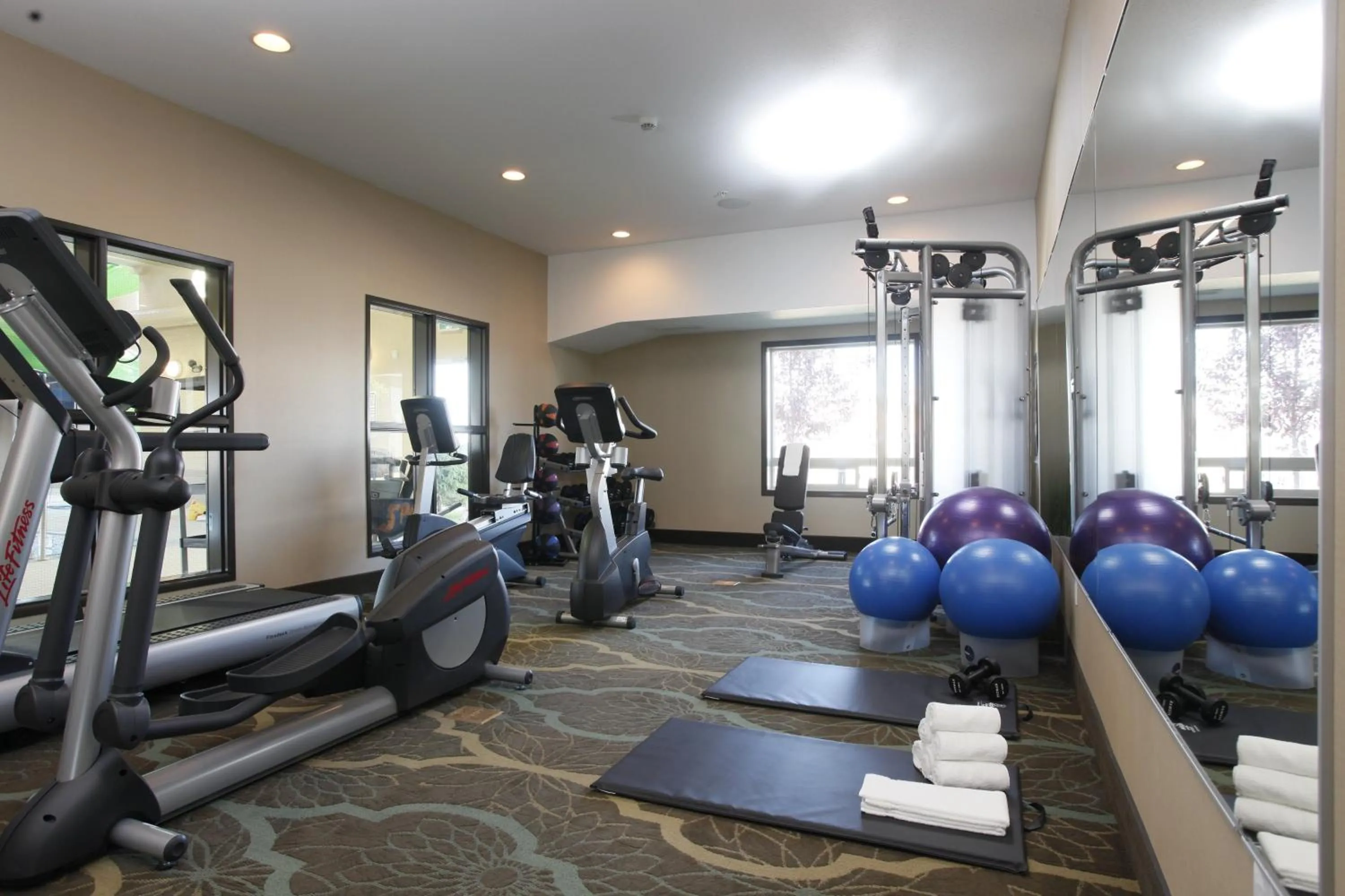 Spa and wellness centre/facilities in Holiday Inn Express Fort St John by IHG