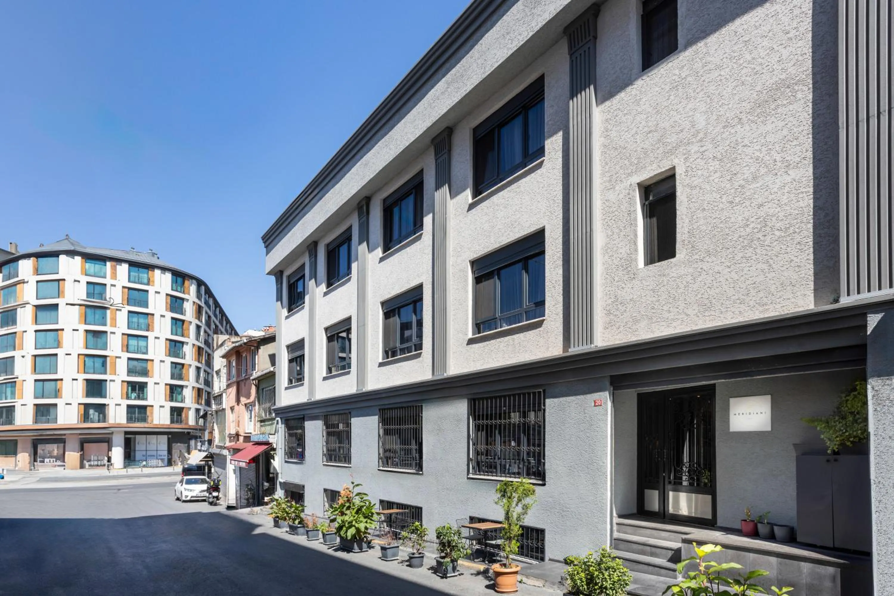 Property building in Meridiani Taksim Hotel