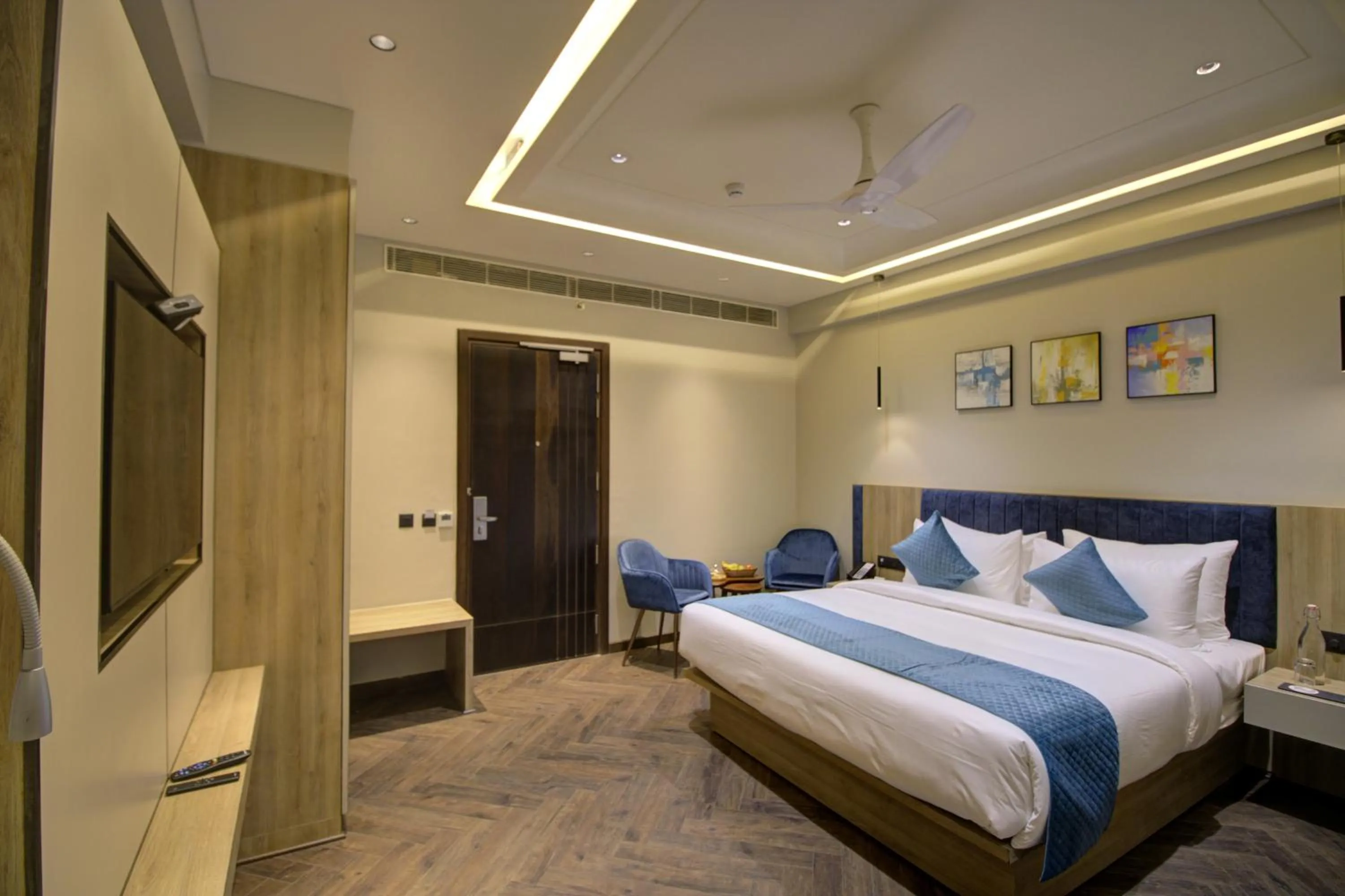 Bed in Cygnett Collection K K Hotel