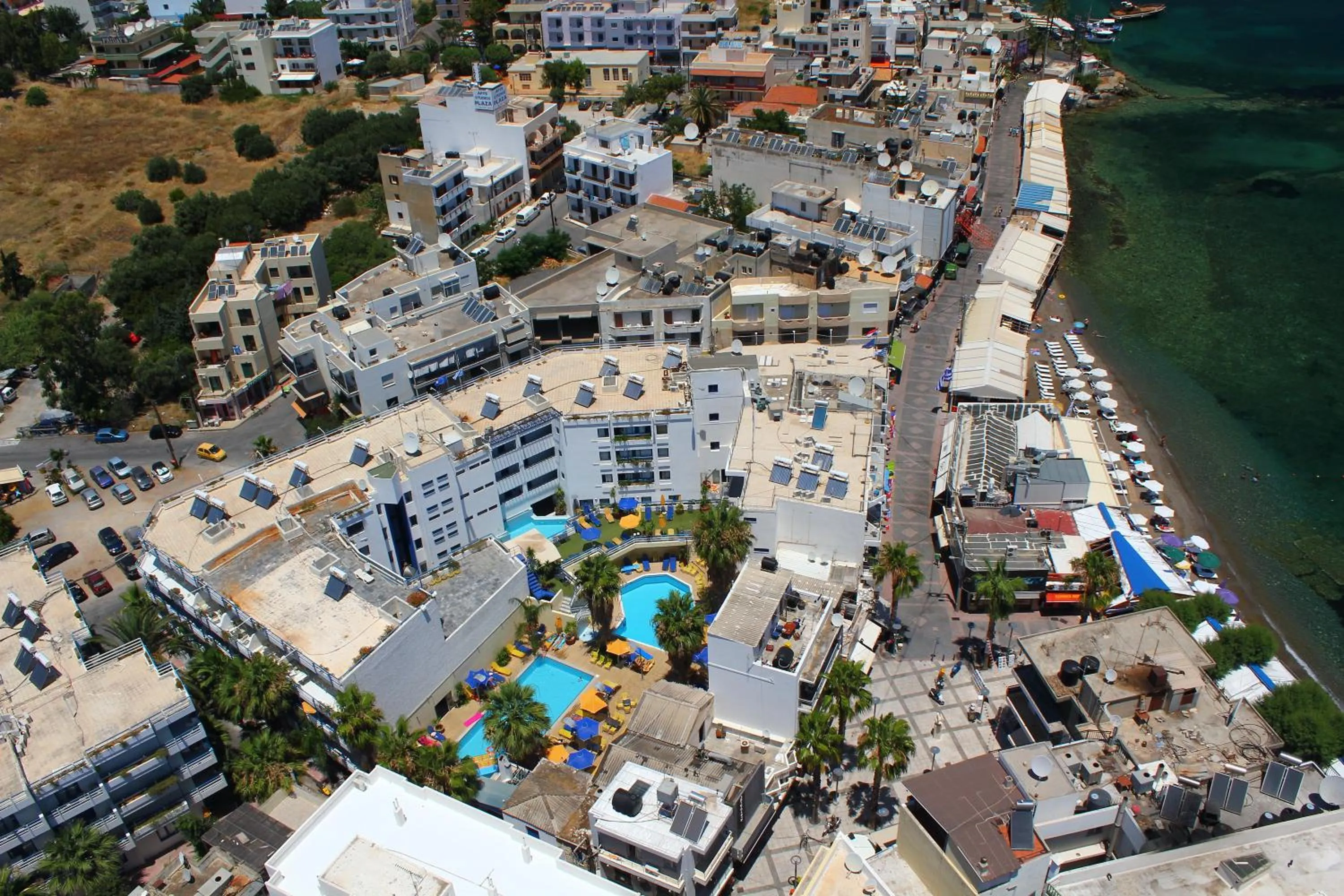 Bird's eye view in Kassavetis Center - Hotel Studios & Apartments