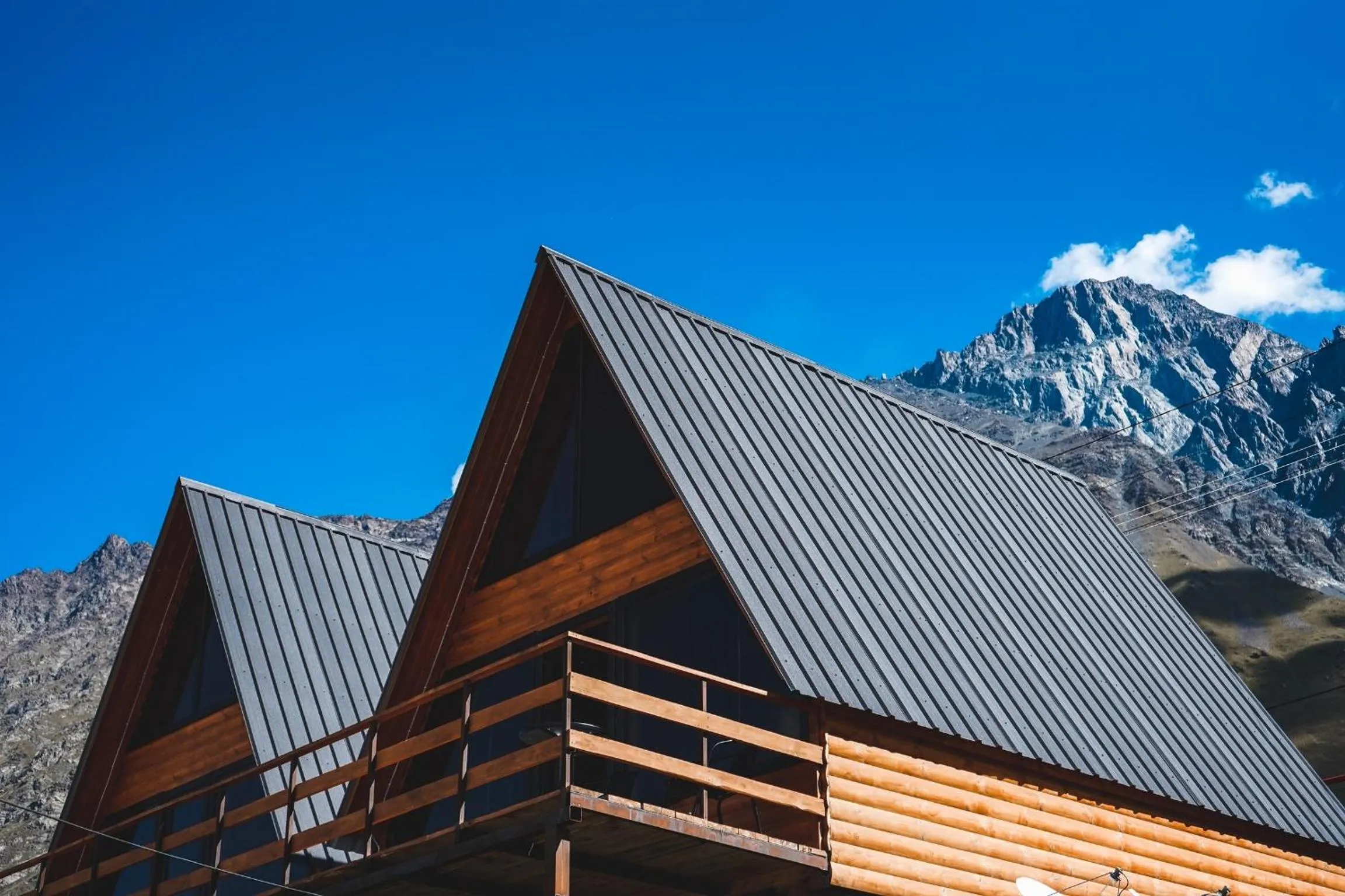 Property building in Luno Cottage