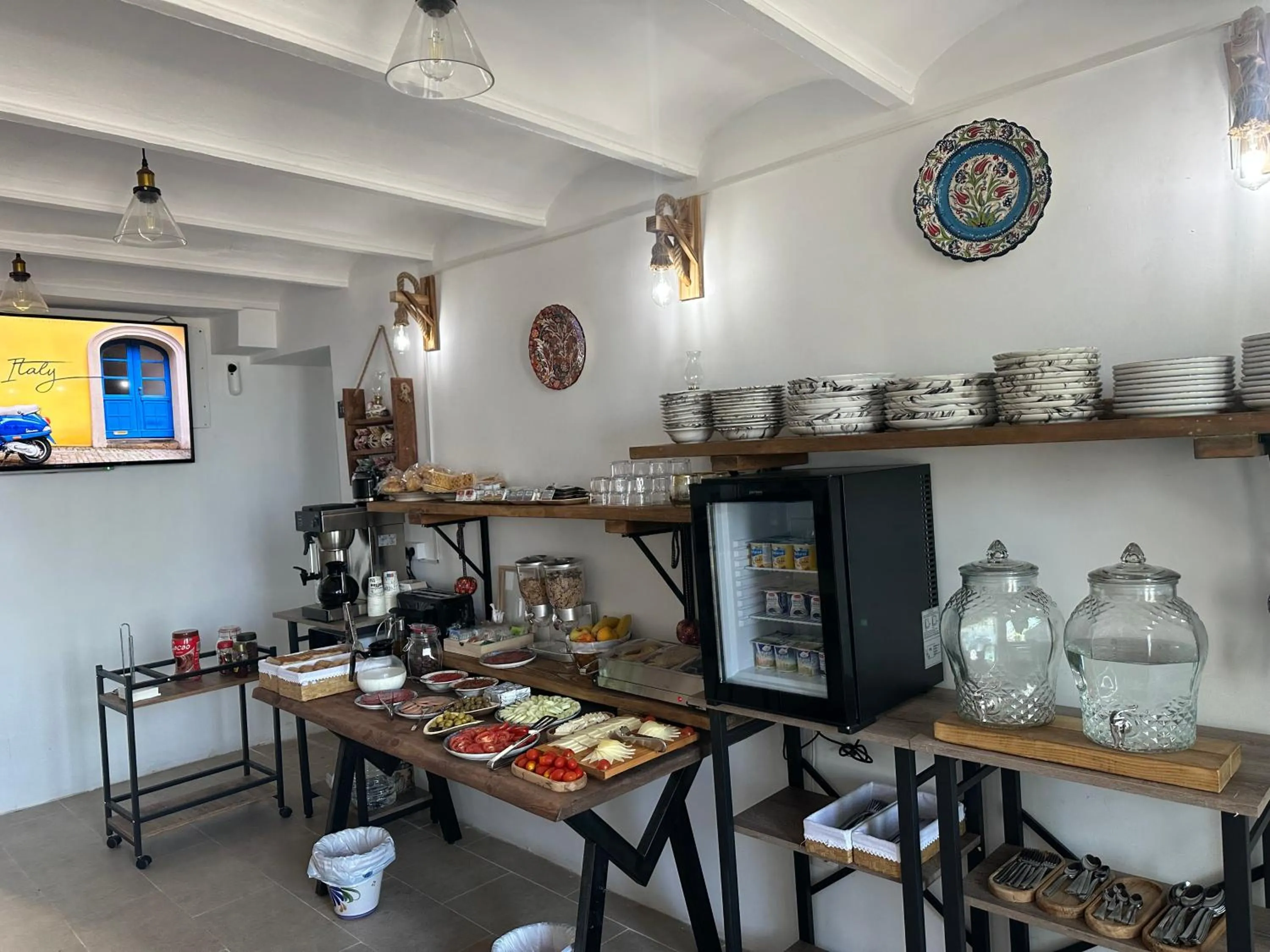 Coffee/tea facilities in Vilador Beach Hotel