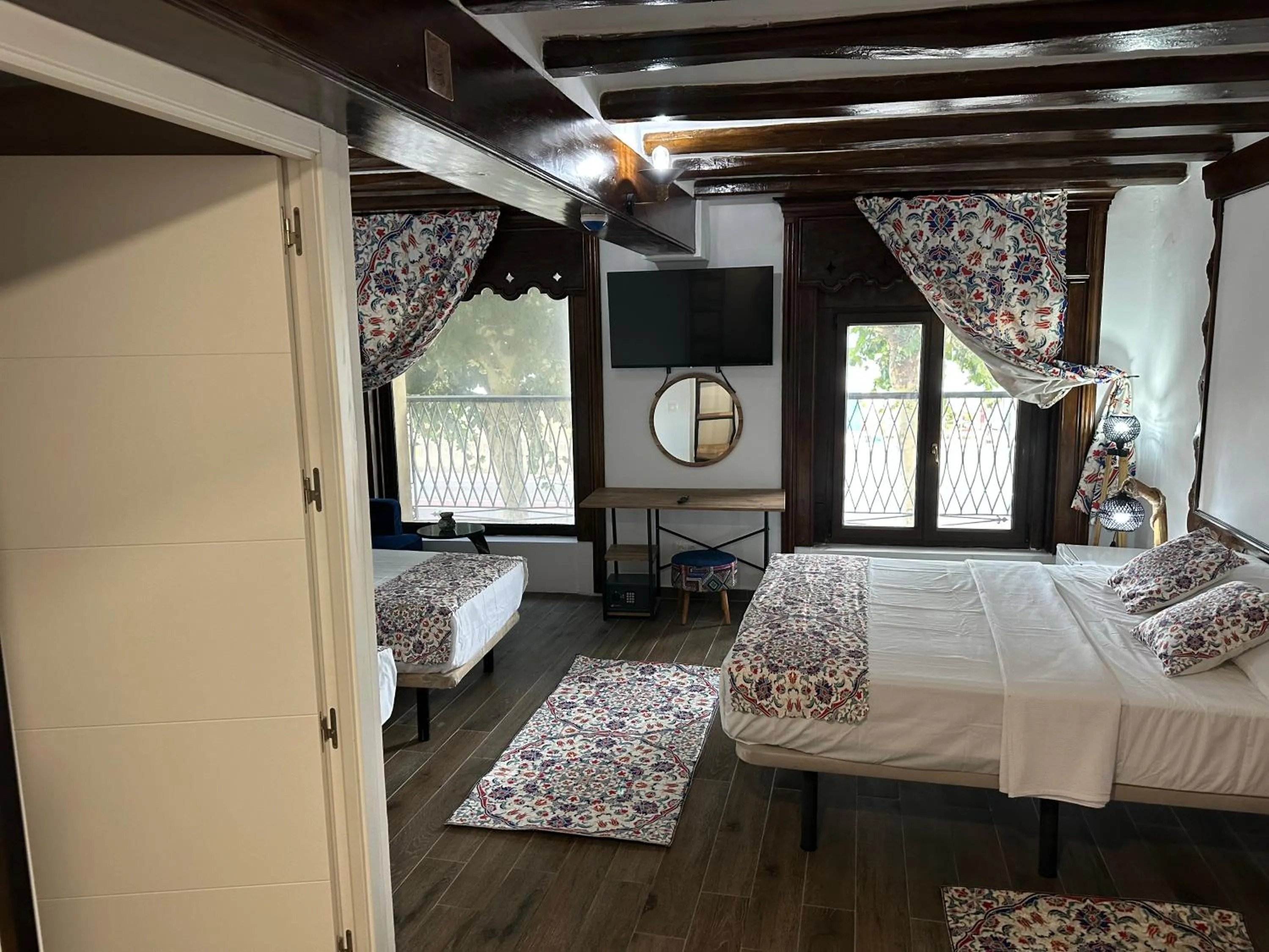 TV and multimedia, Bed in Vilador Beach Hotel