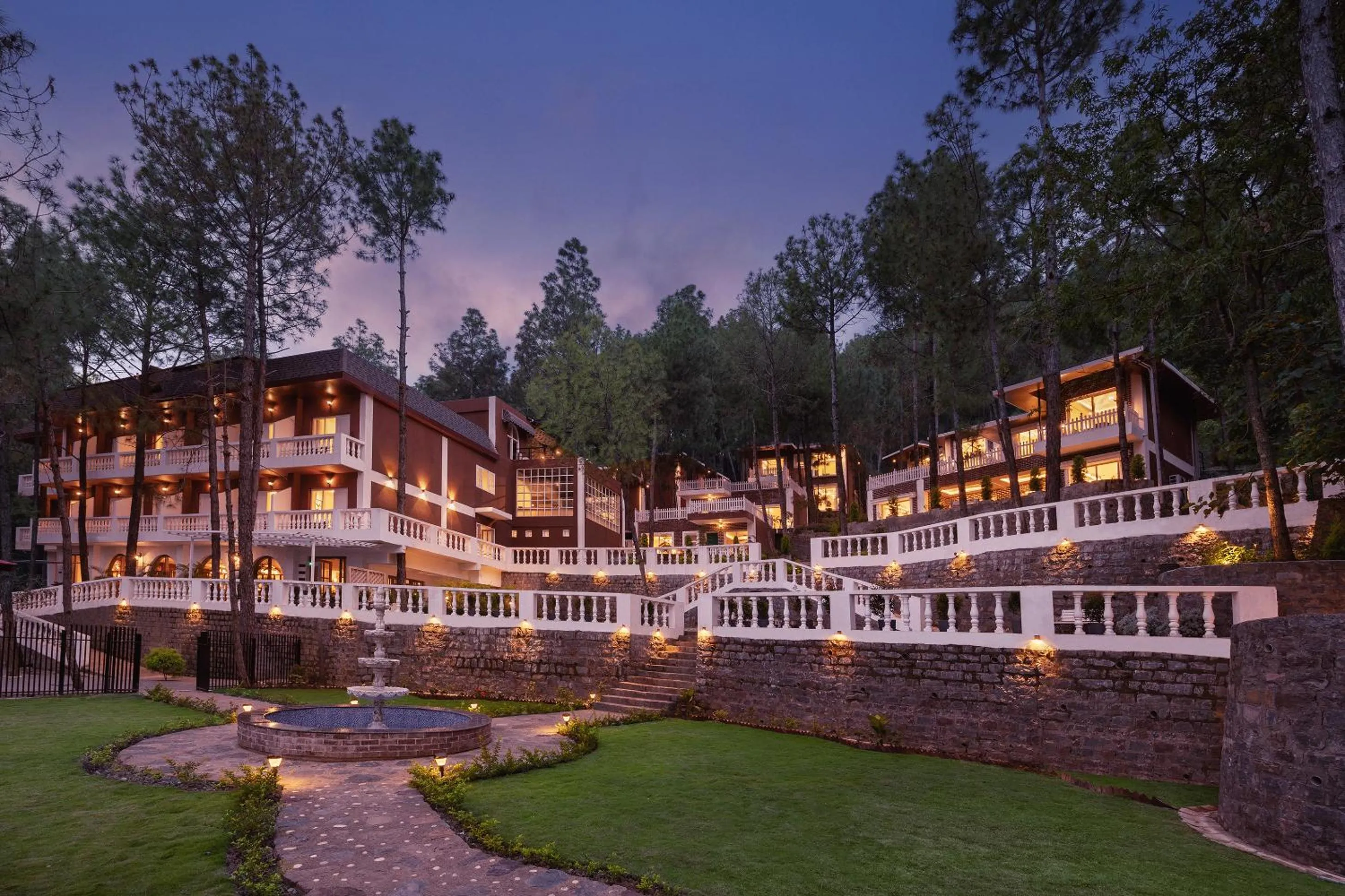 Property building in WelcomHeritage Santa Roza Kasauli