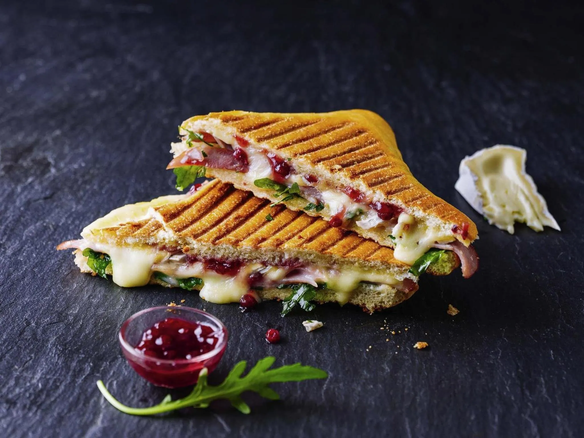 Lounge or bar in ibis Rotterdam Vlaardingen