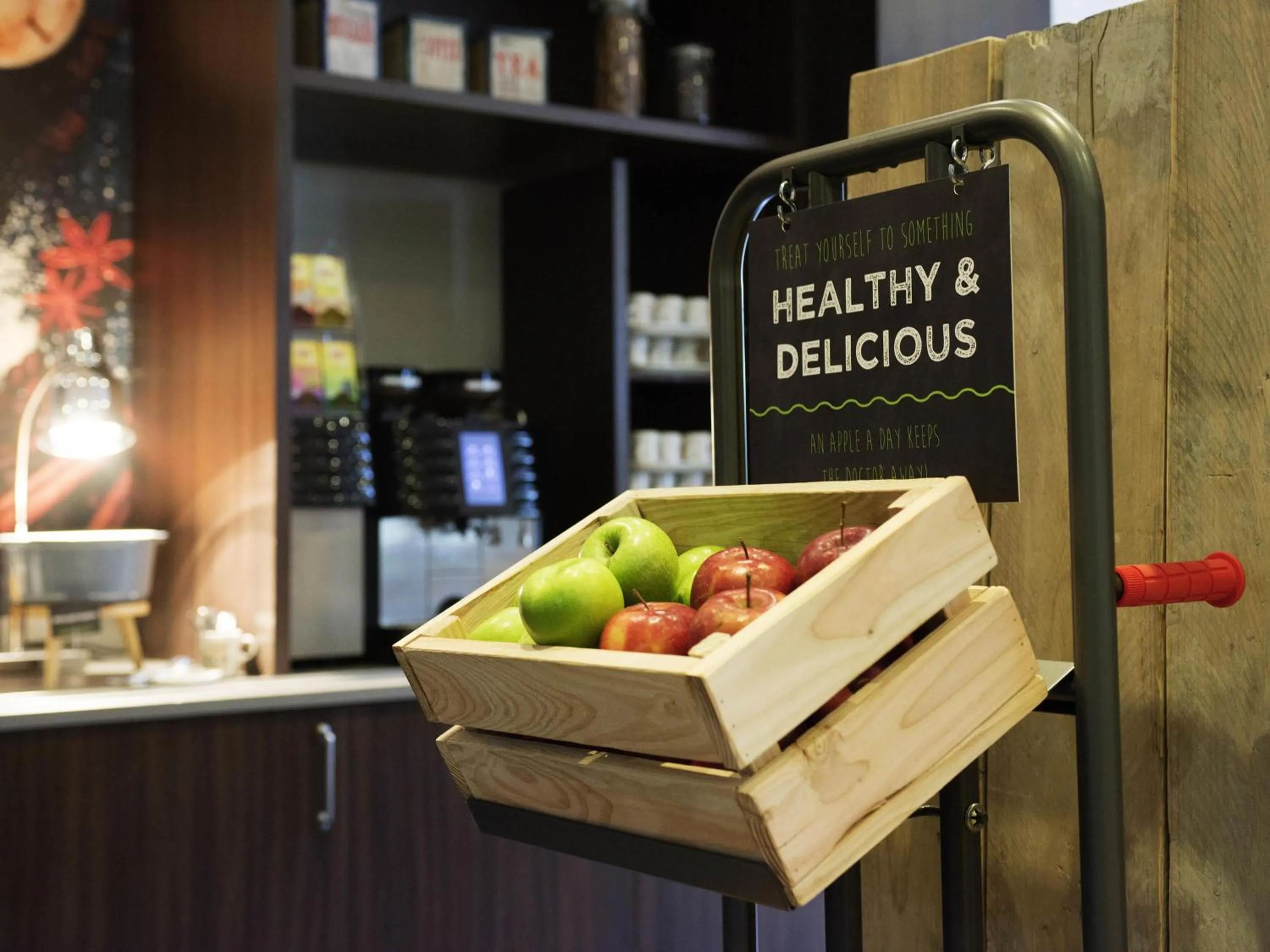 Bedroom in ibis Rotterdam Vlaardingen