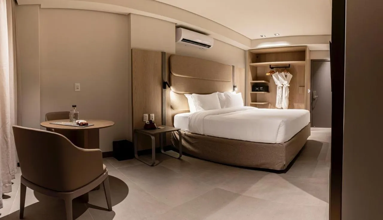 Bed in HCM - Hotel Corais de Manaira