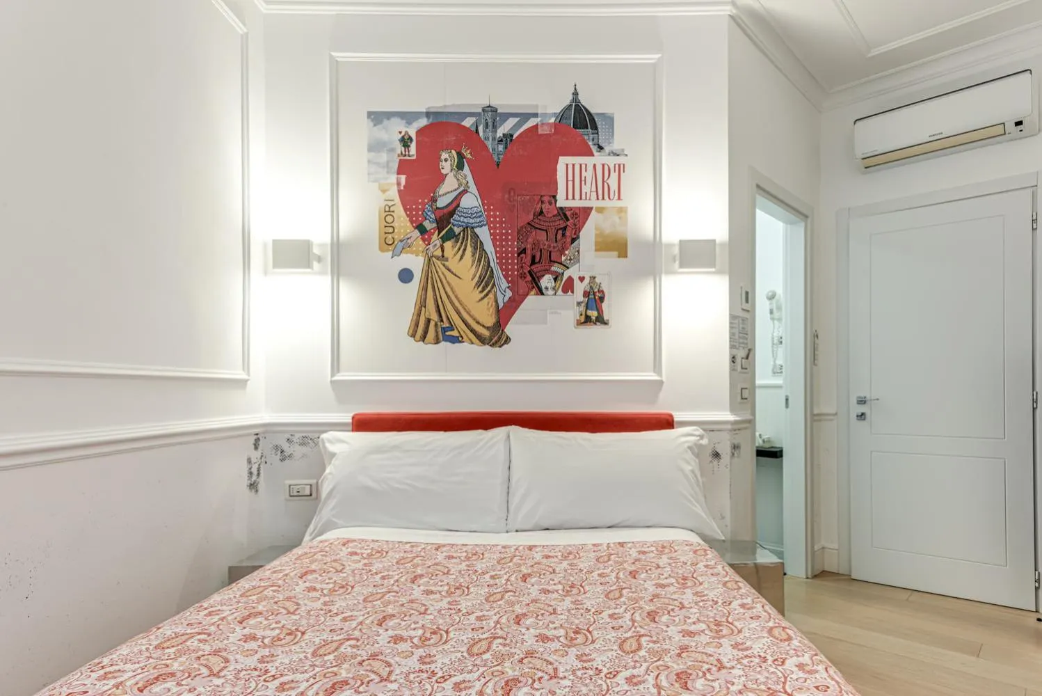 Bed in Guicciardini 24