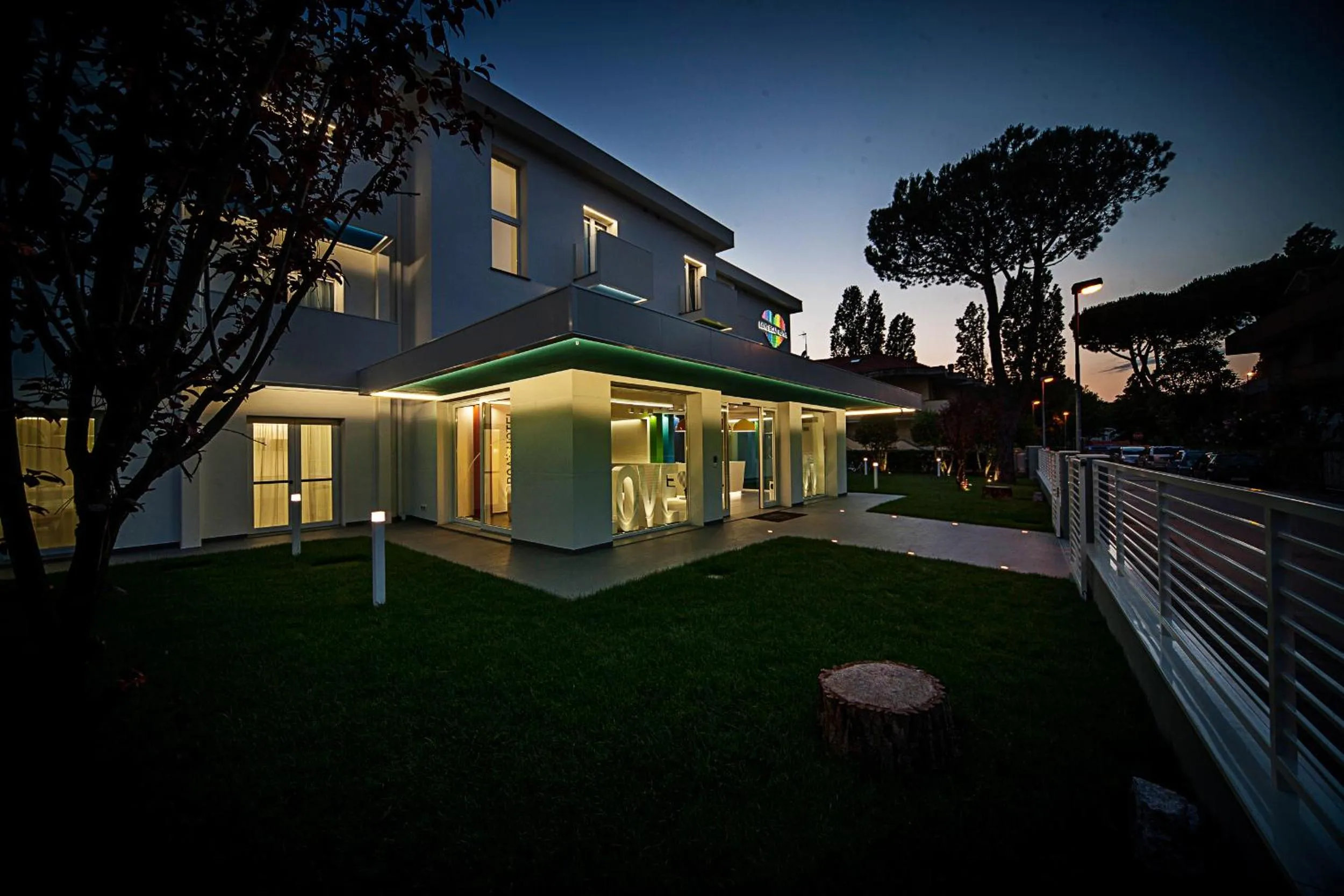 Facade/entrance in Love Boat Hotel - The Original