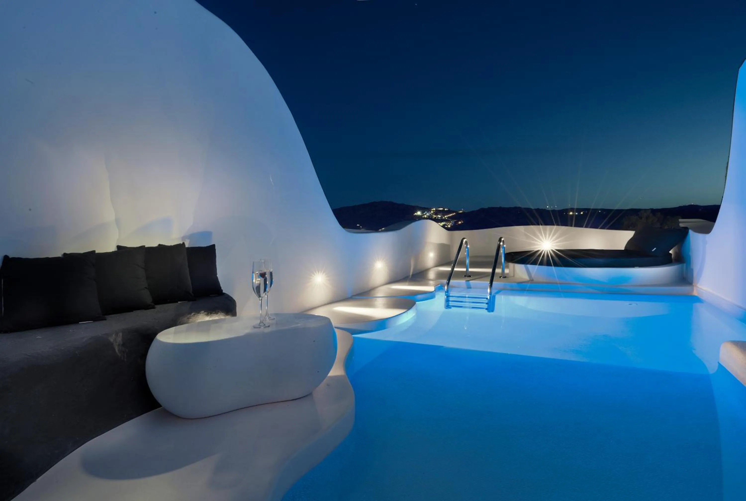 Night in Million Stars Mykonos