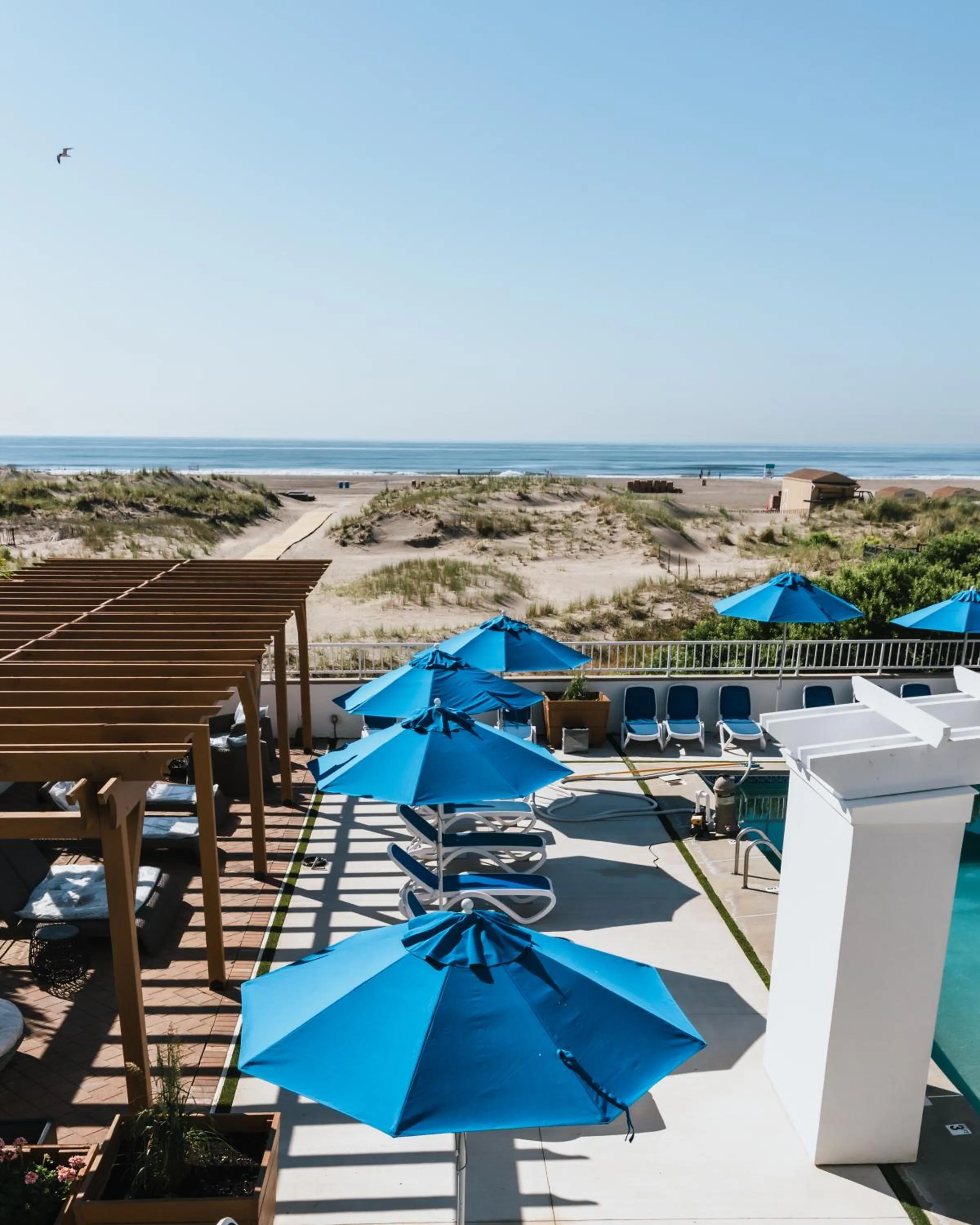 Beach in Mahalo Diamond Beach Resort
