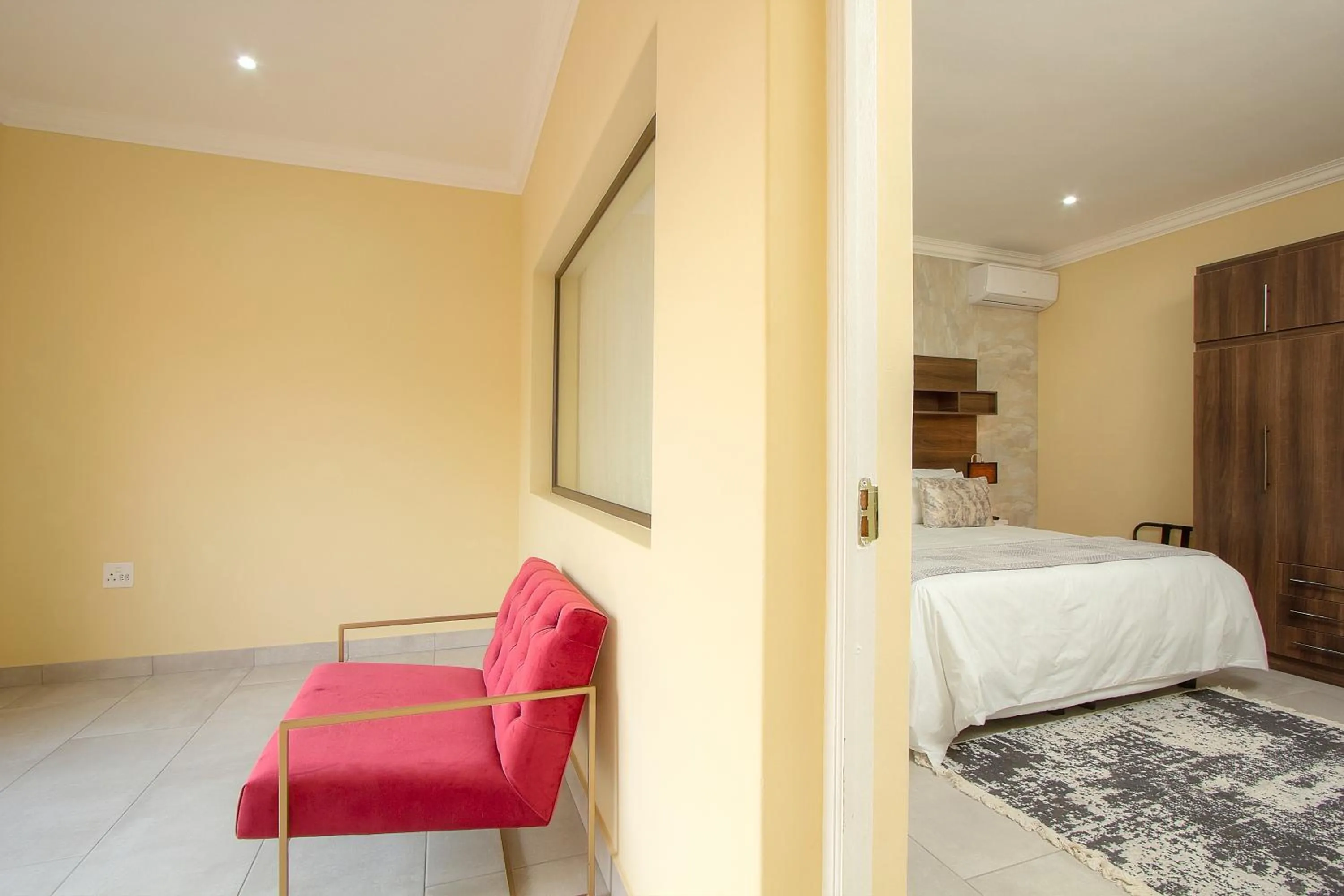 Bed in Royal Marlothi Kruger Safari Lodge and Spa