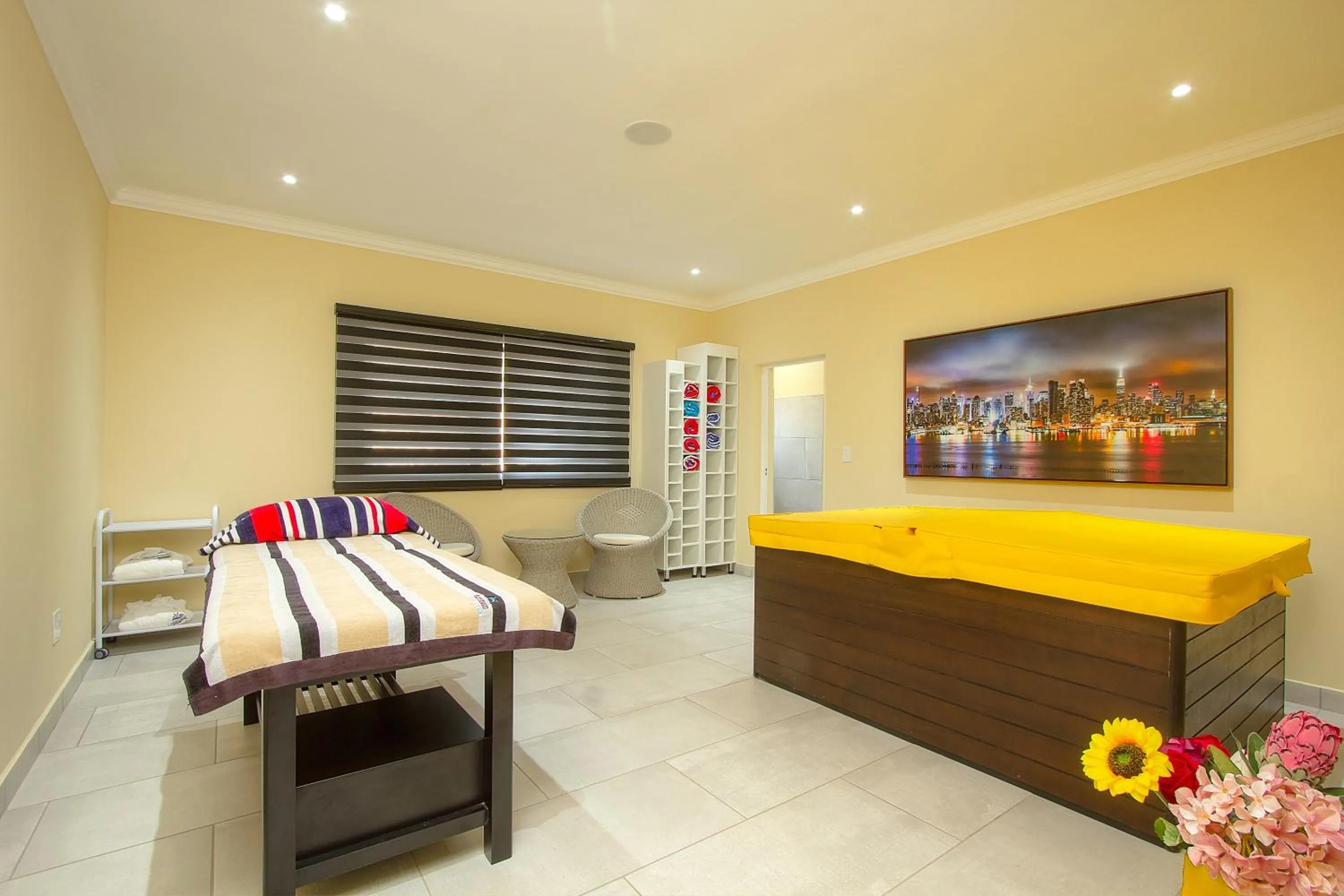 Bed in Royal Marlothi Kruger Safari Lodge and Spa