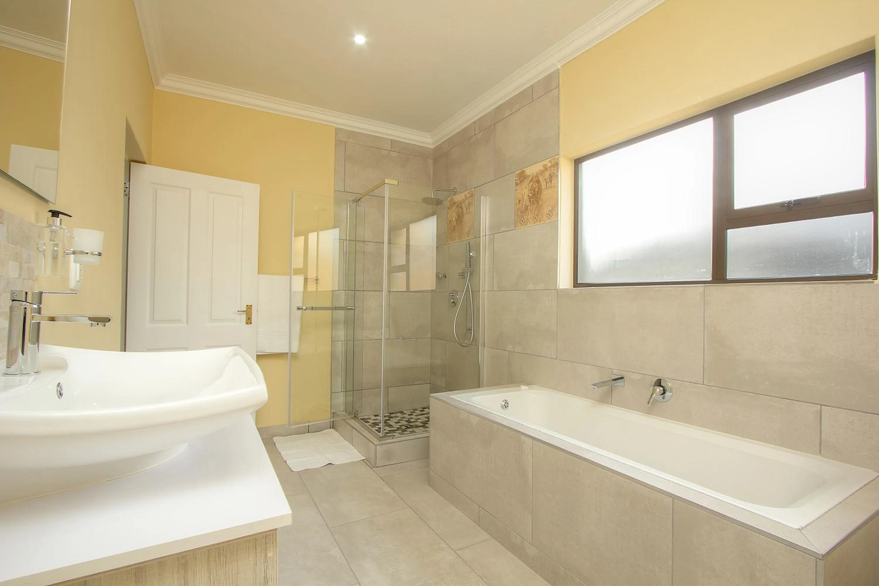 Royal Marlothi Kruger Safari Lodge and Spa