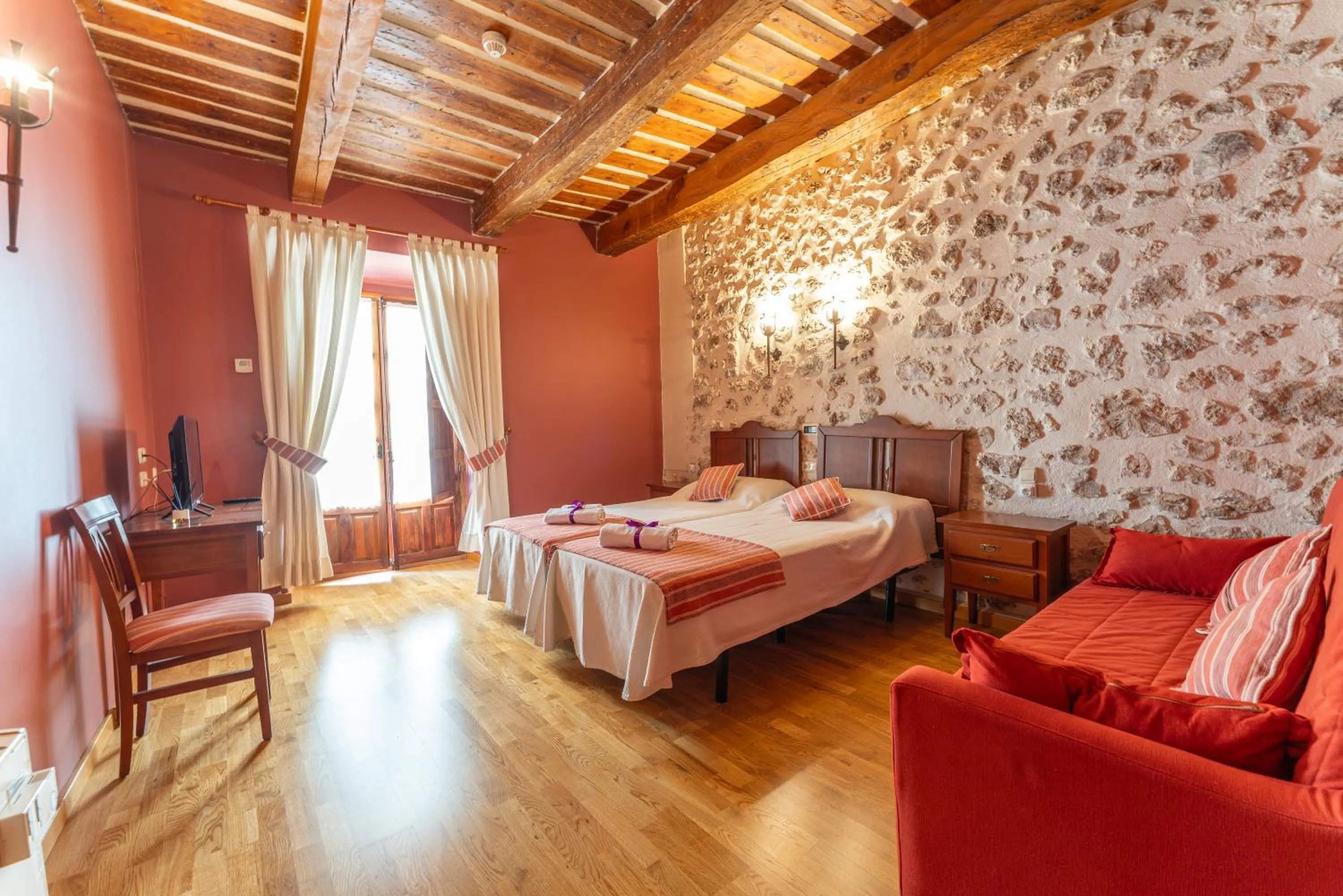 Bed in Hotel Rincón Castellano