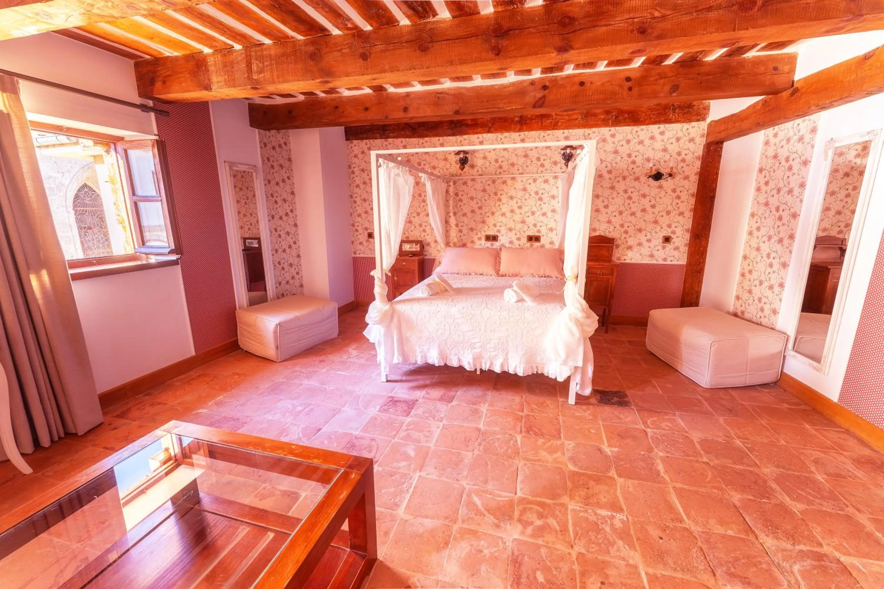 Bed in Hotel Rincón Castellano