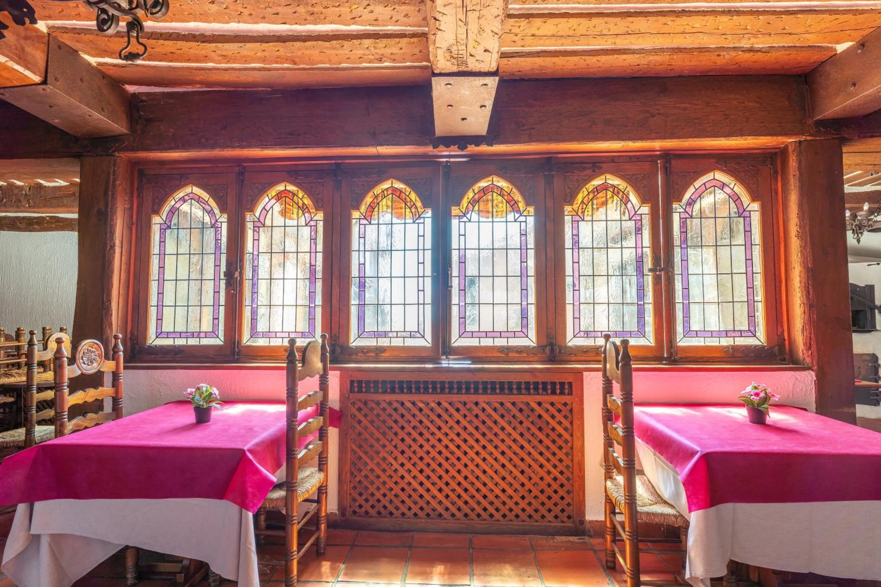 Restaurant/places to eat in Hotel Rincón Castellano