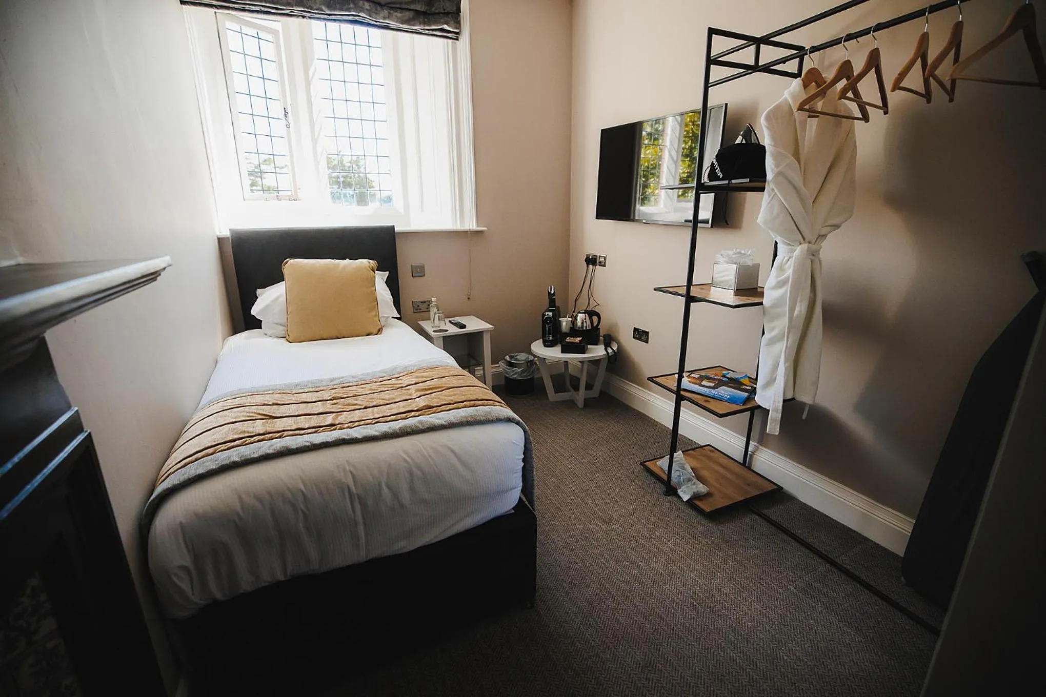 Bedroom, Bed in Caer Rhun Hall Hotel