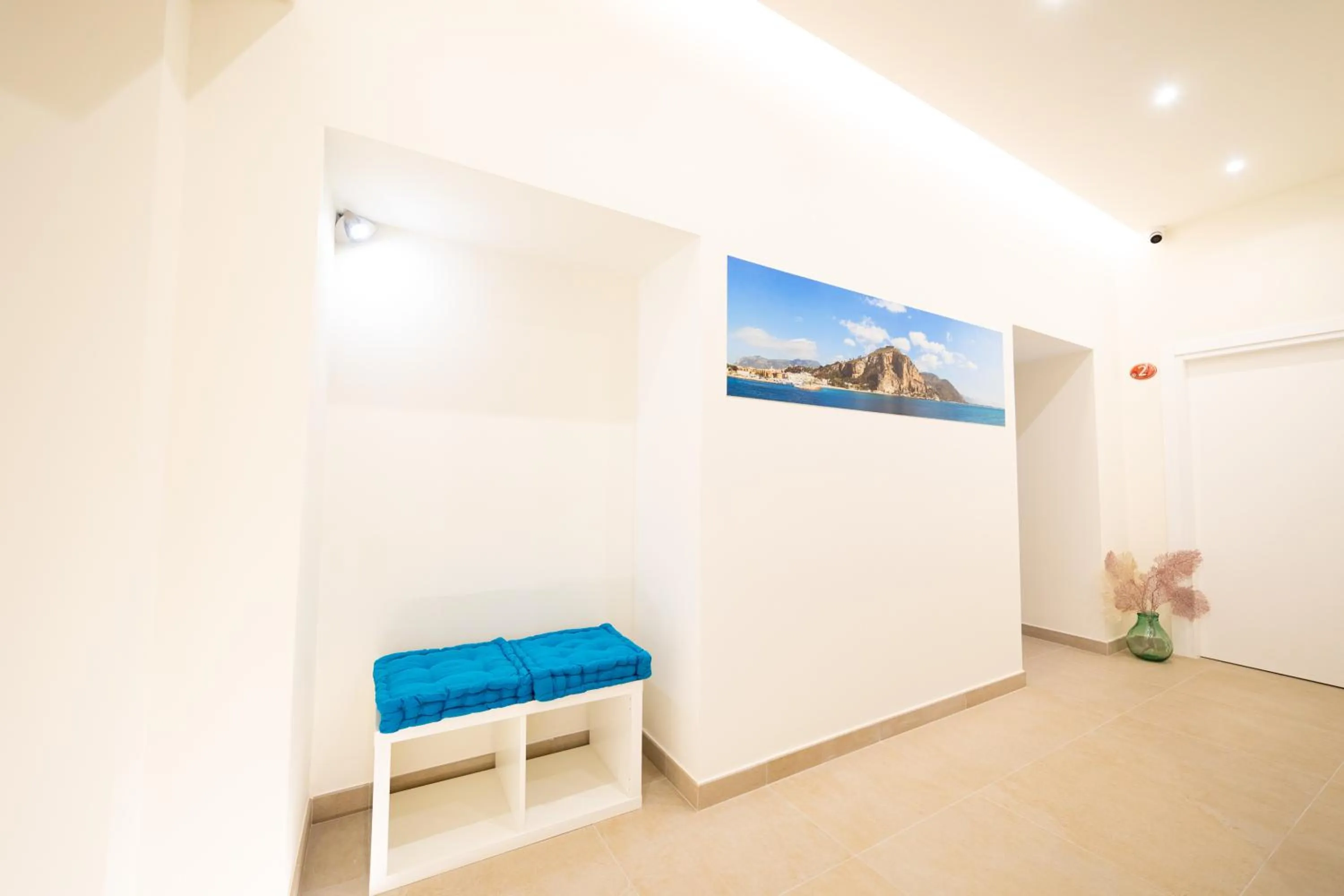 TV/Entertainment Center in NUMISIA B&B