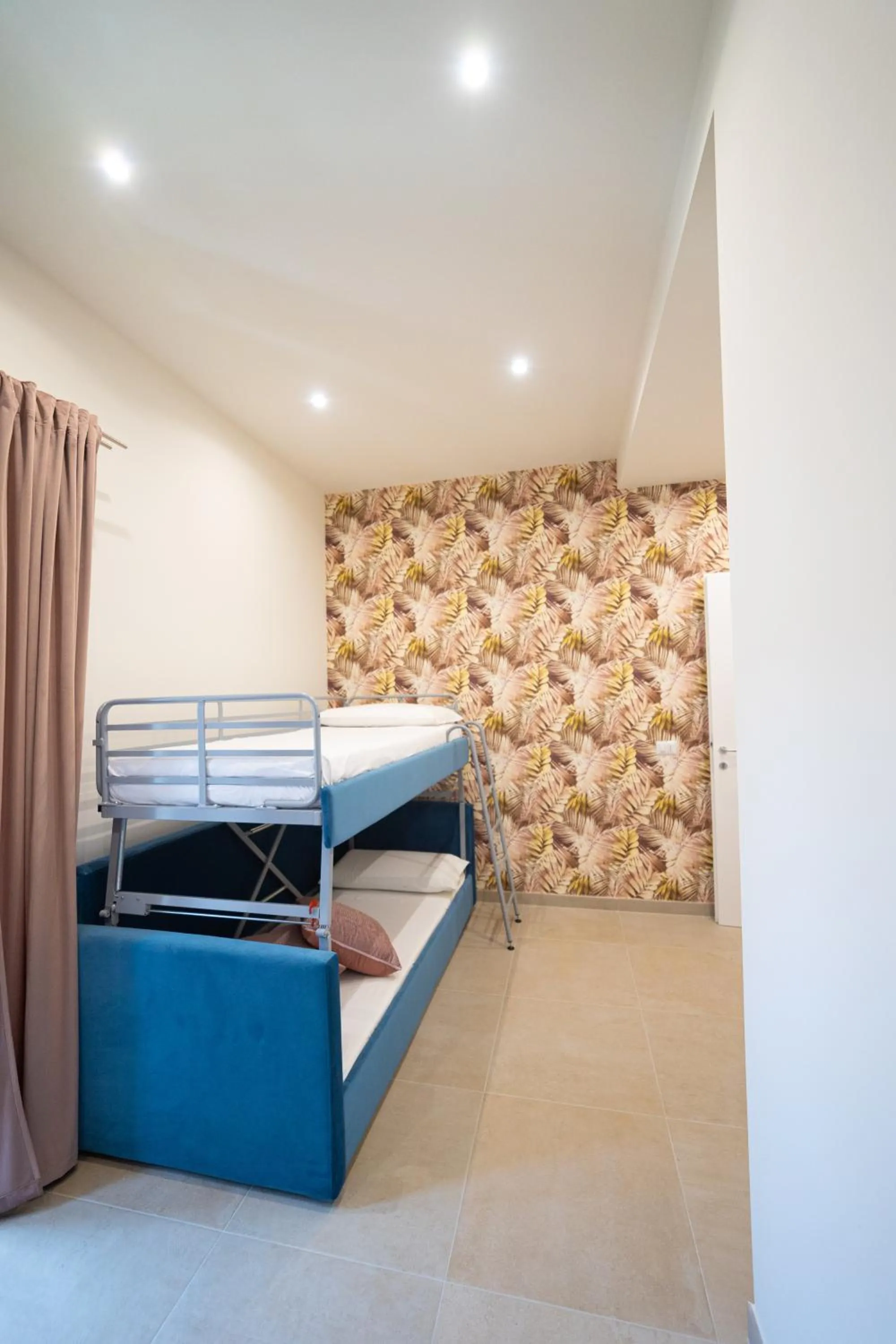 bunk bed, Bed in NUMISIA B&B