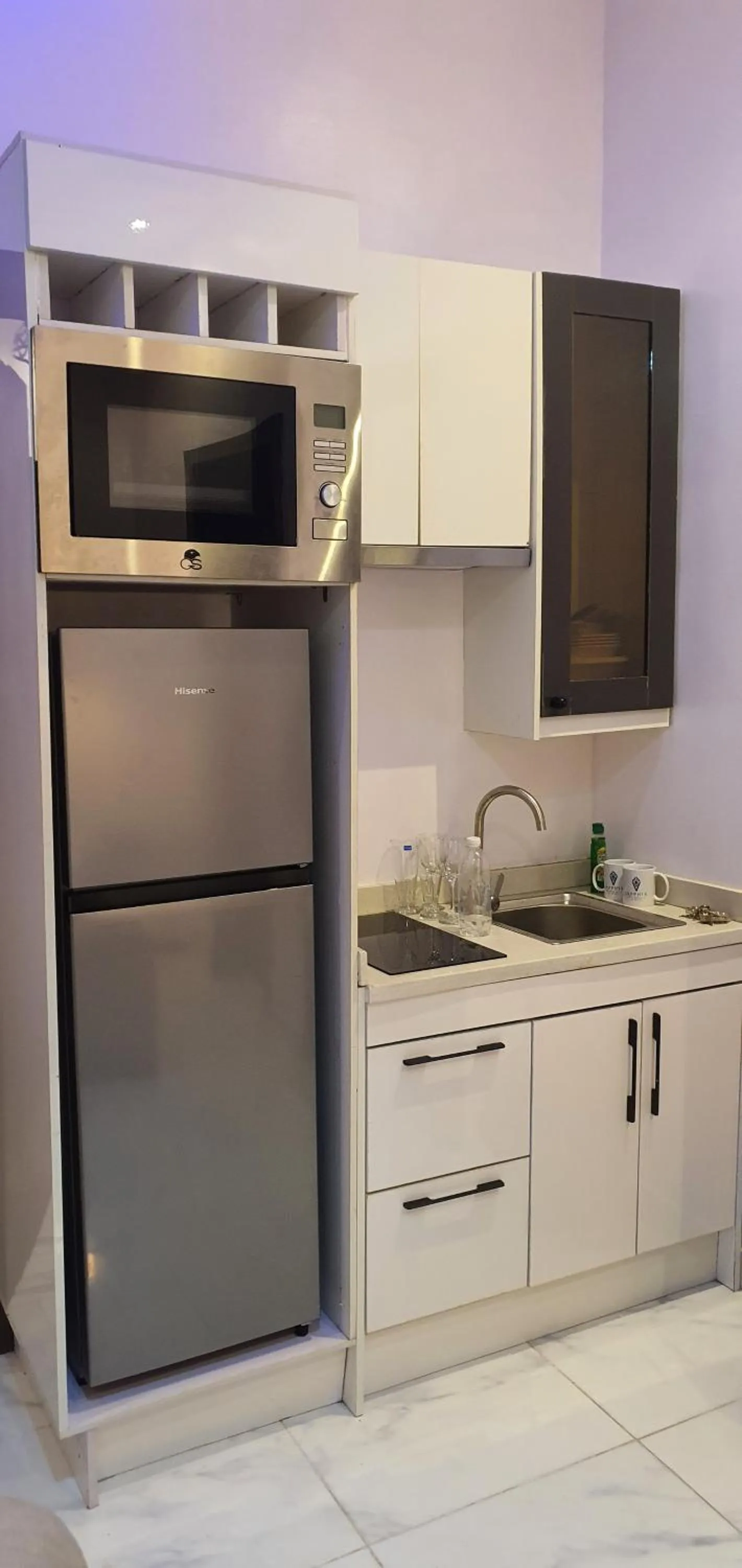 Kitchen or kitchenette in Sapphire Residences by Crystal