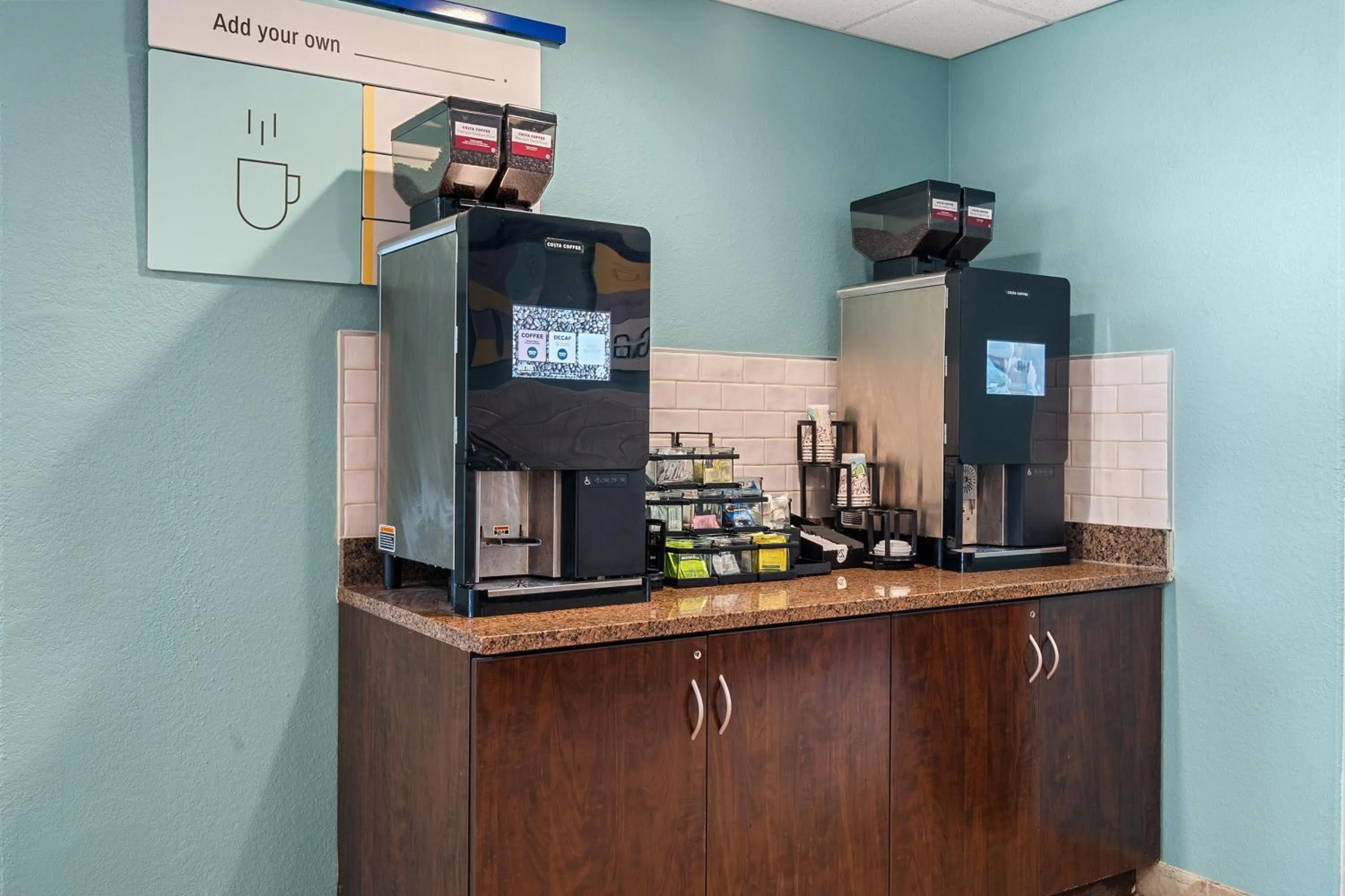 Photo of the whole room in Garner Hotel Gonzales by IHG