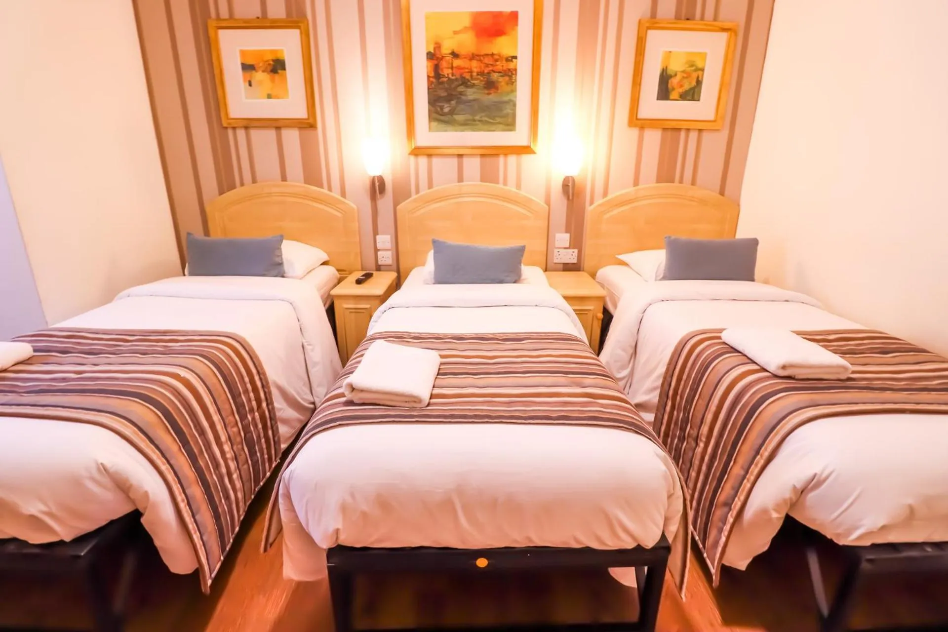 Bed in Fairway Hotel