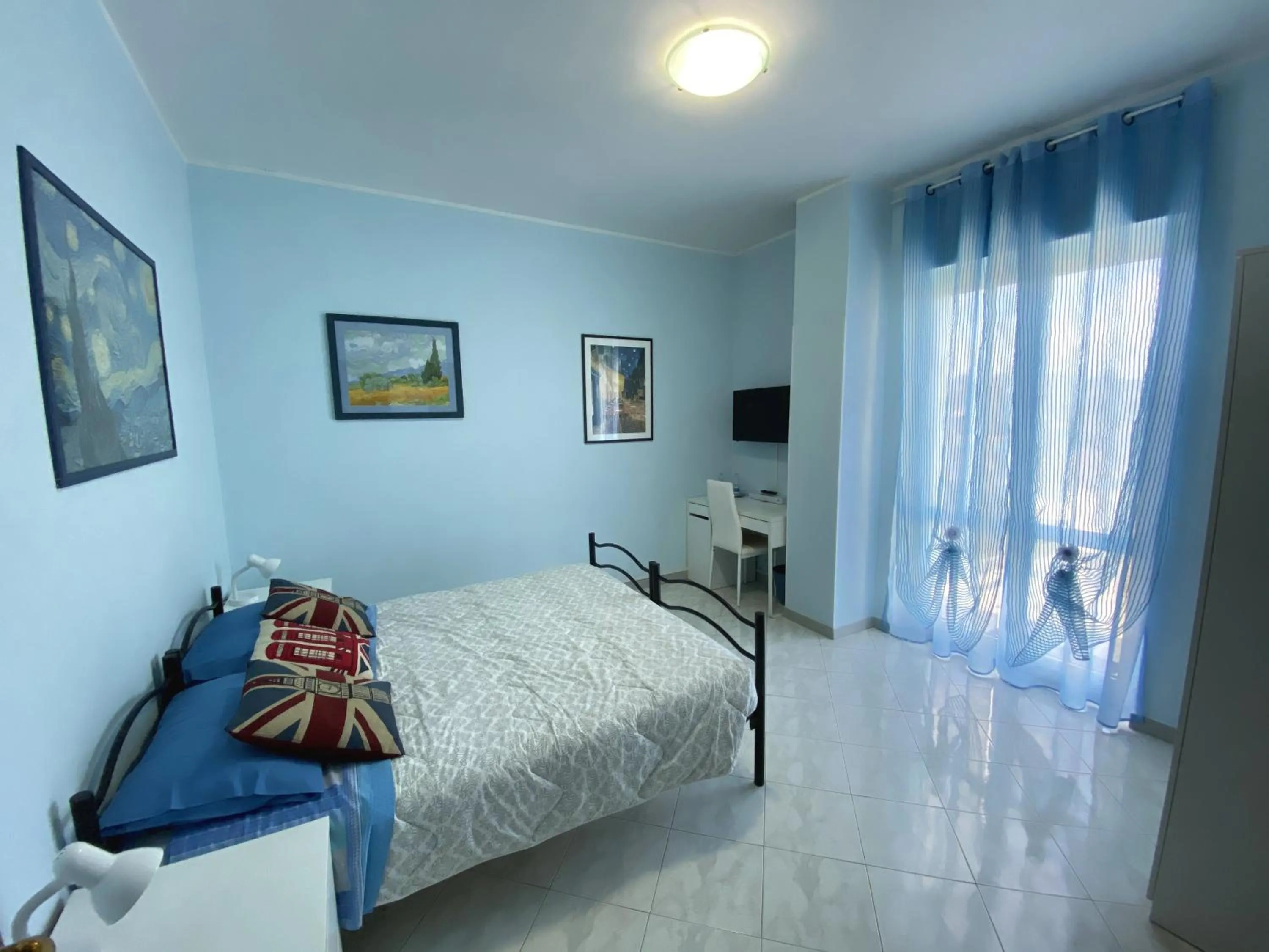 Photo of the whole room, Bed in B&B Il Moai