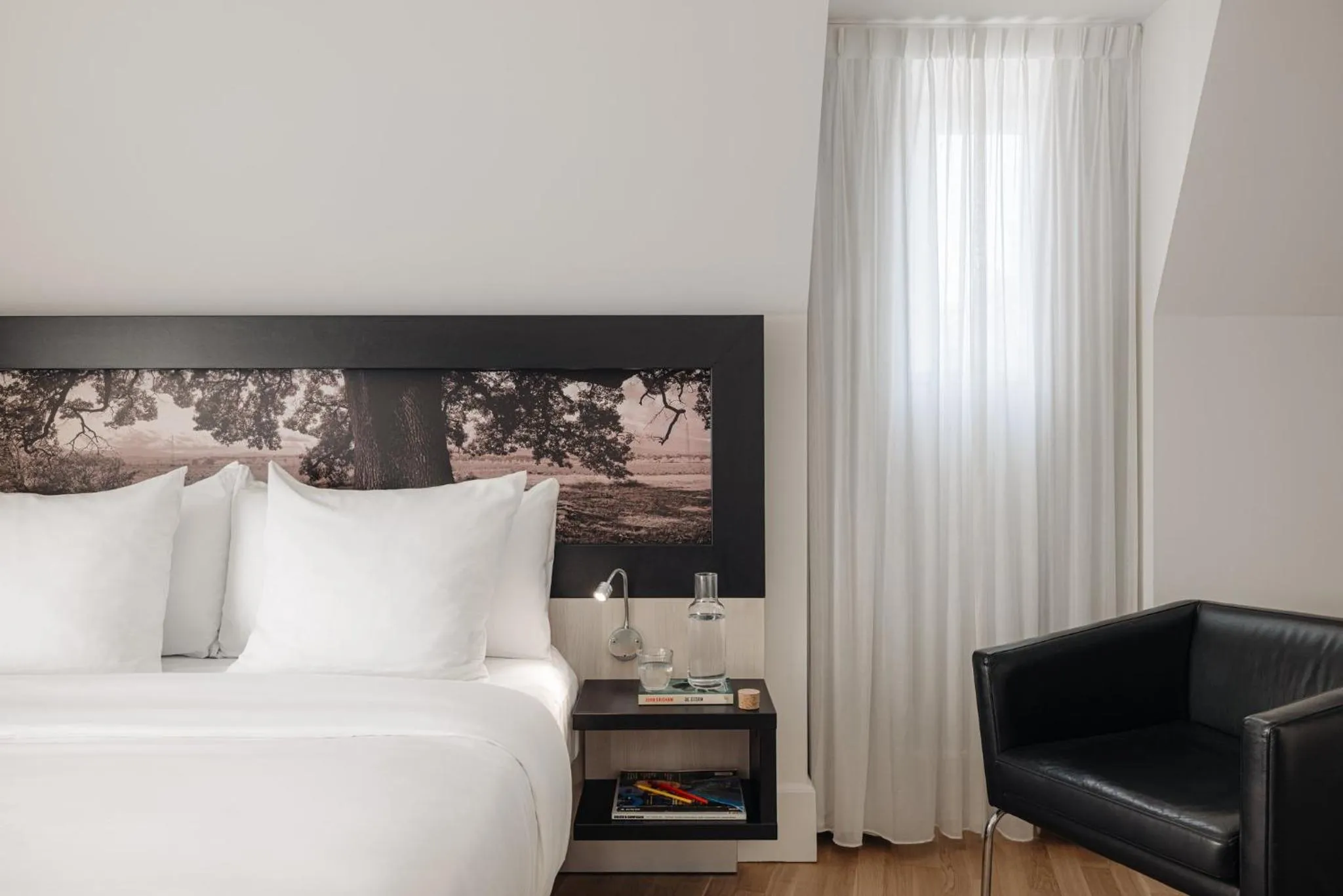 Photo of the whole room, Bed in Leonardo Boutique Hotel Maastricht City Center