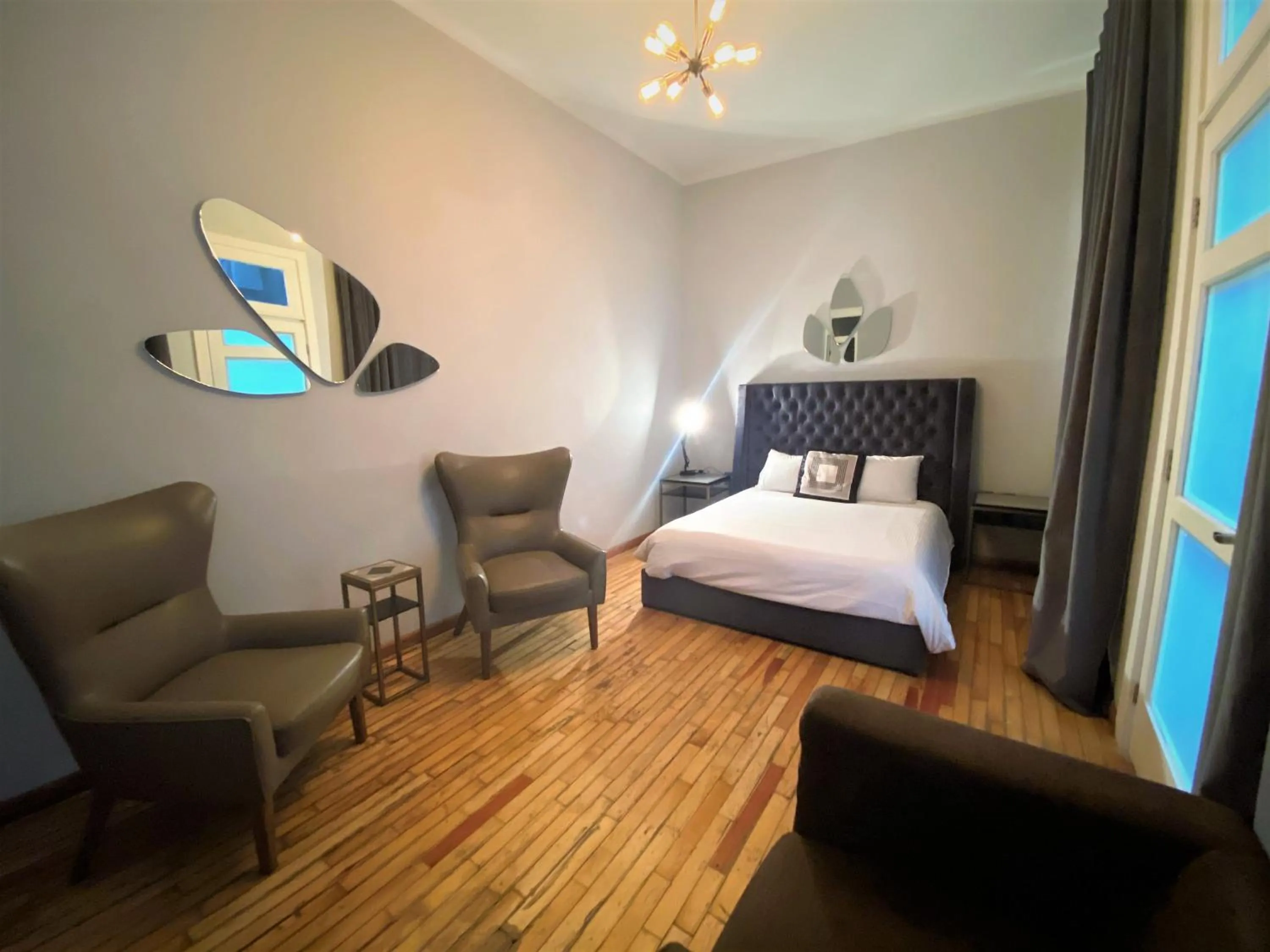 Bed in Suites Alcazar